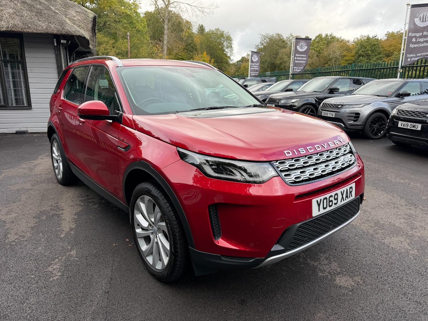 Used Land Rover Discovery Sport 2019 for sale - 76366464: Photo 1