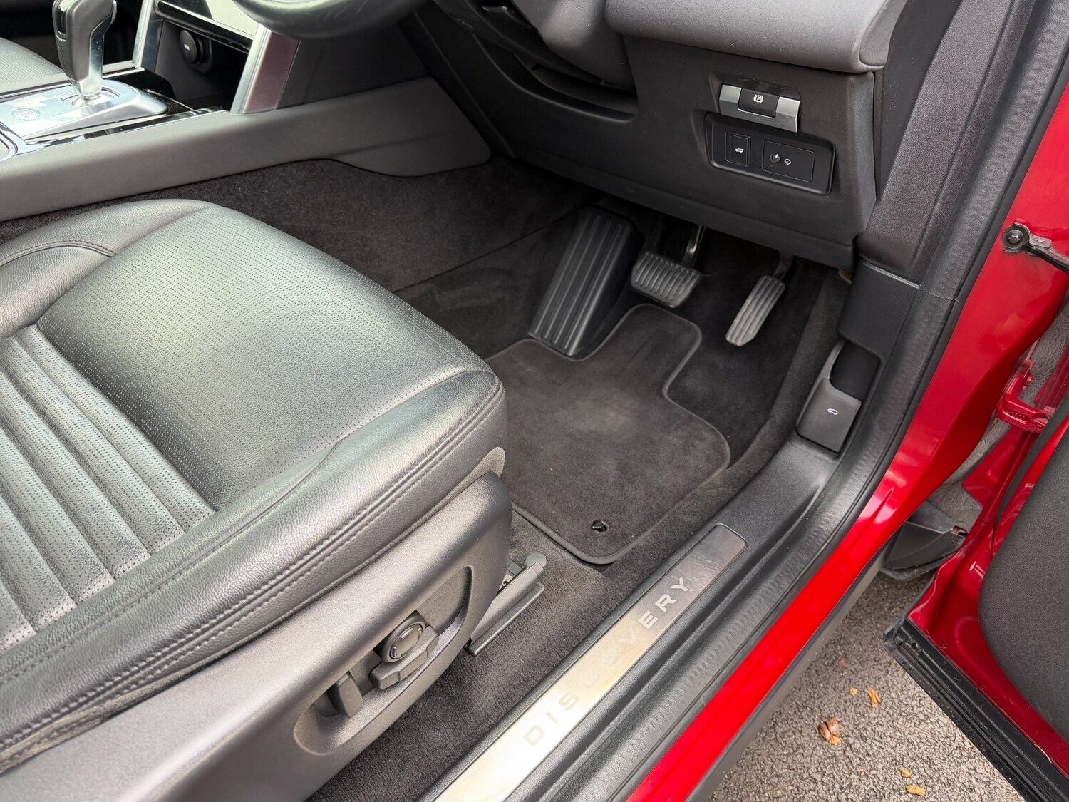 Used Land Rover Discovery Sport 2019 for sale - 76366464: Photo 12