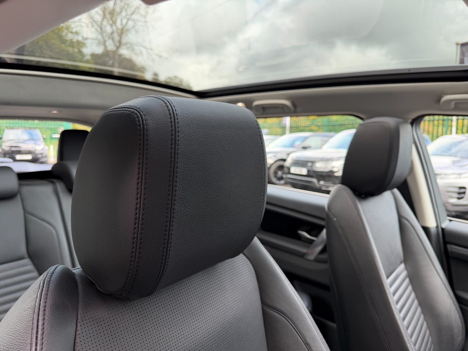 Used Land Rover Discovery Sport 2019 for sale - 76366464: Photo 22