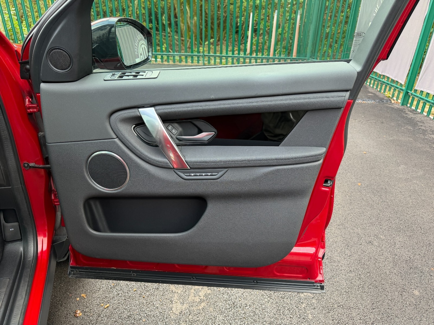 Used Land Rover Discovery Sport 2019 for sale - 76366464: Photo 23