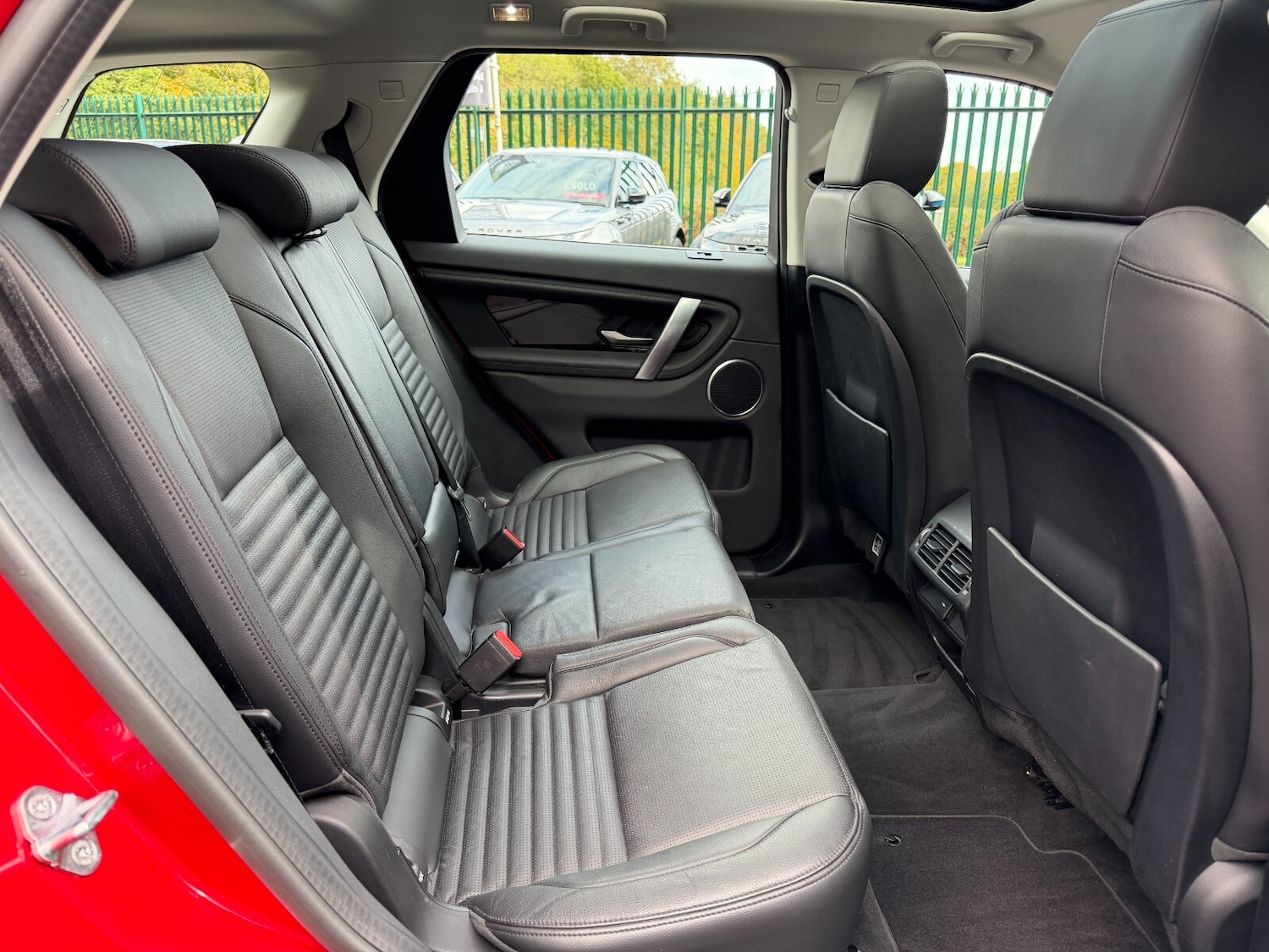 Used Land Rover Discovery Sport 2019 for sale - 76366464: Photo 29
