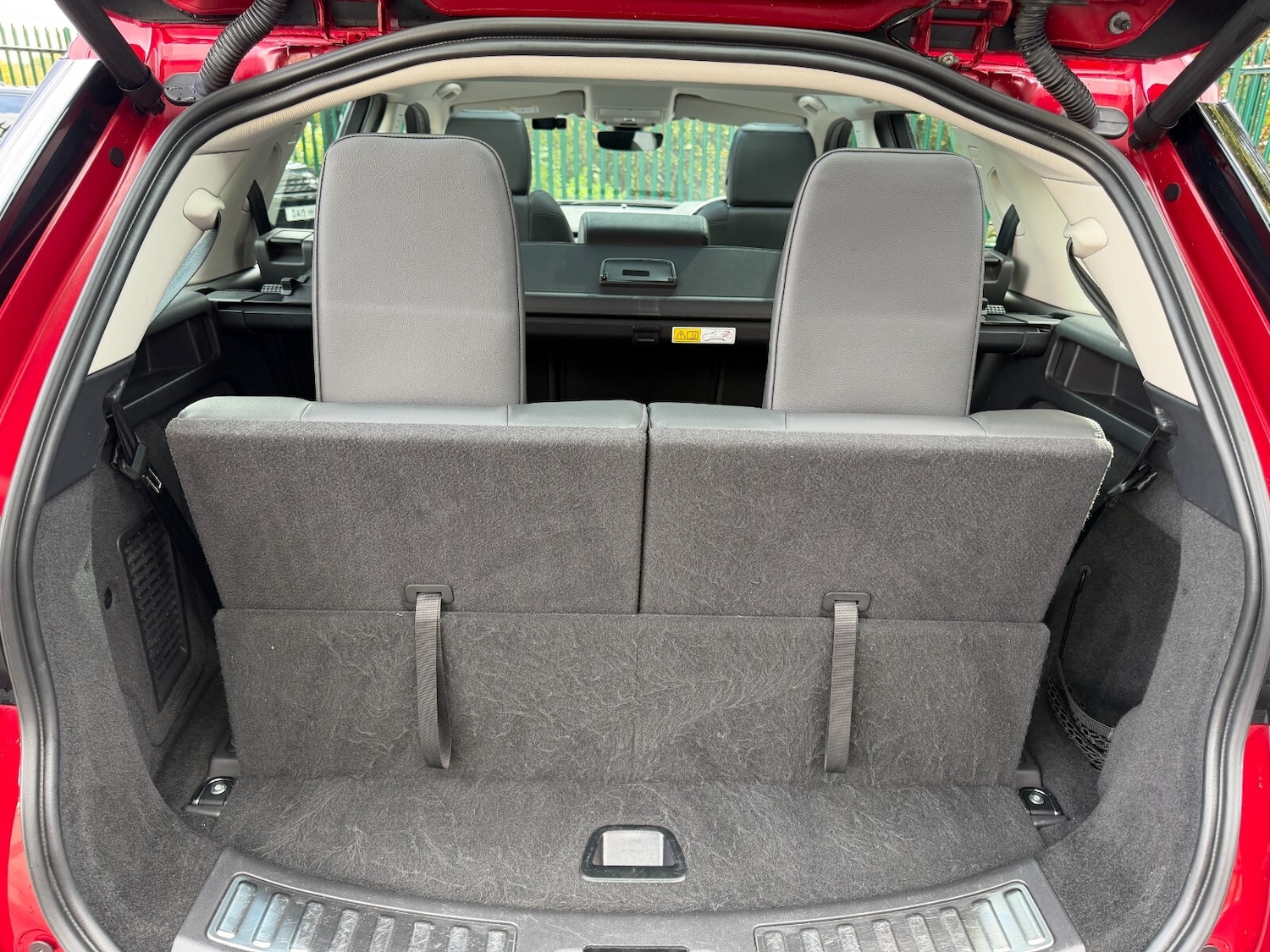 Used Land Rover Discovery Sport 2019 for sale - 76366464: Photo 32