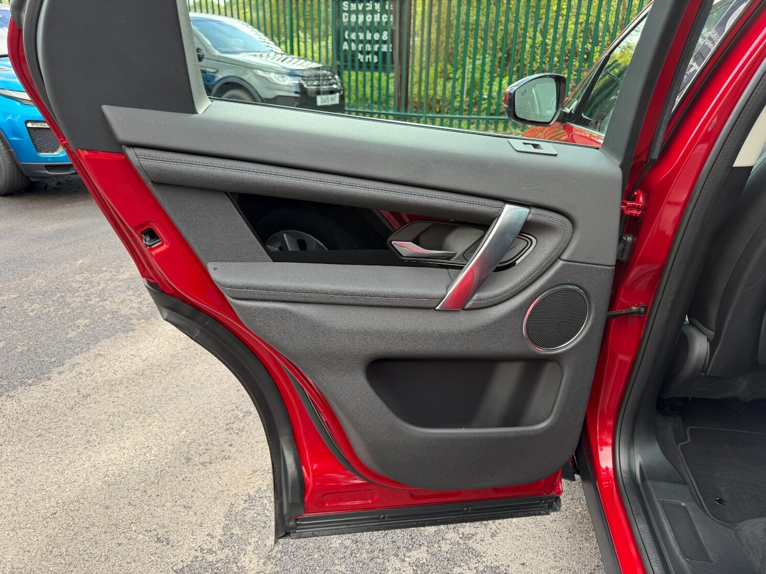 Used Land Rover Discovery Sport 2019 for sale - 76366464: Photo 40