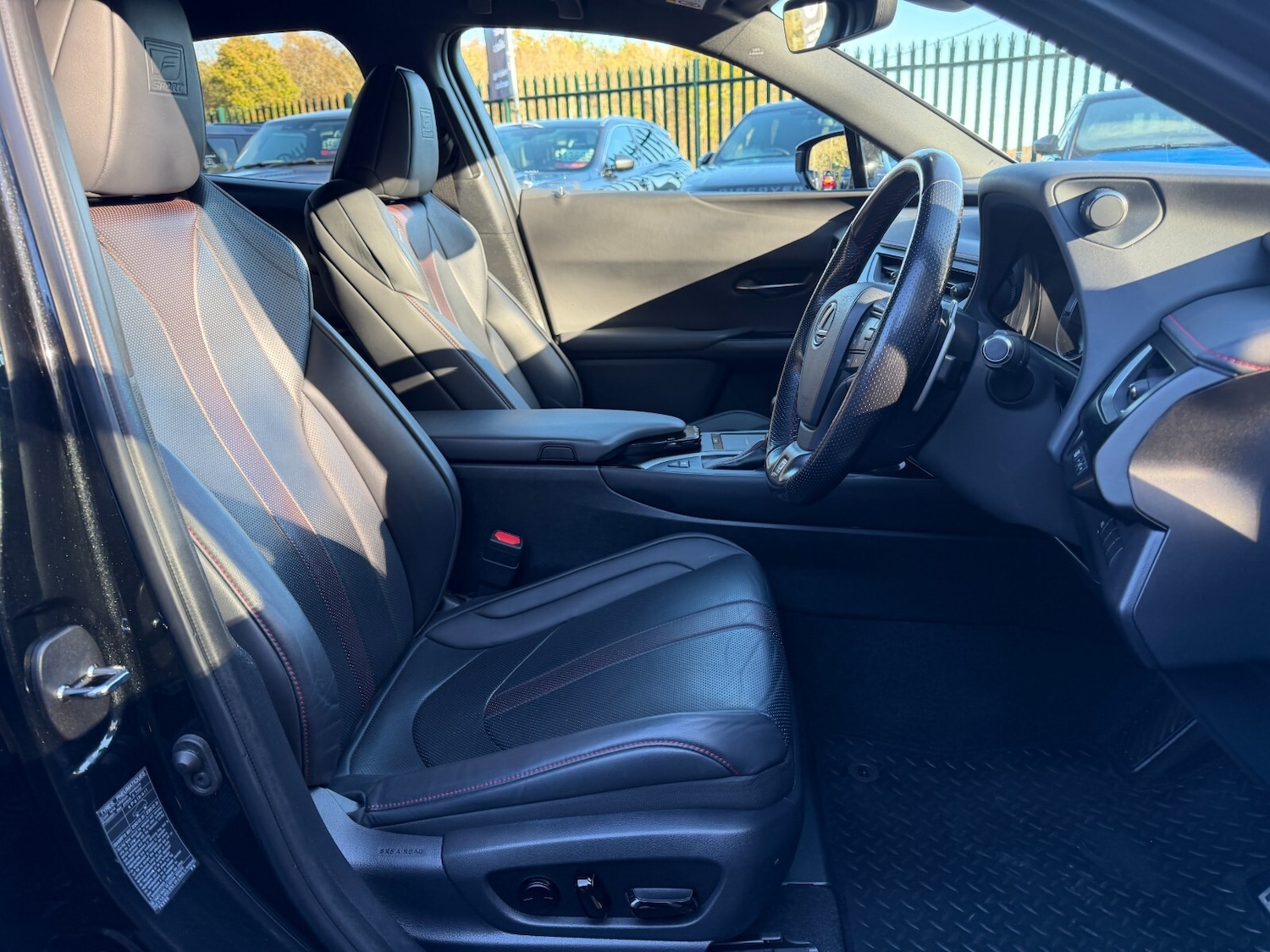 Used Lexus UX 2021 for sale - 76696420: Photo 11