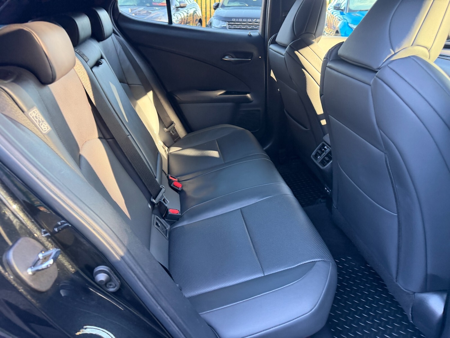 Used Lexus UX 2021 for sale - 76696420: Photo 26