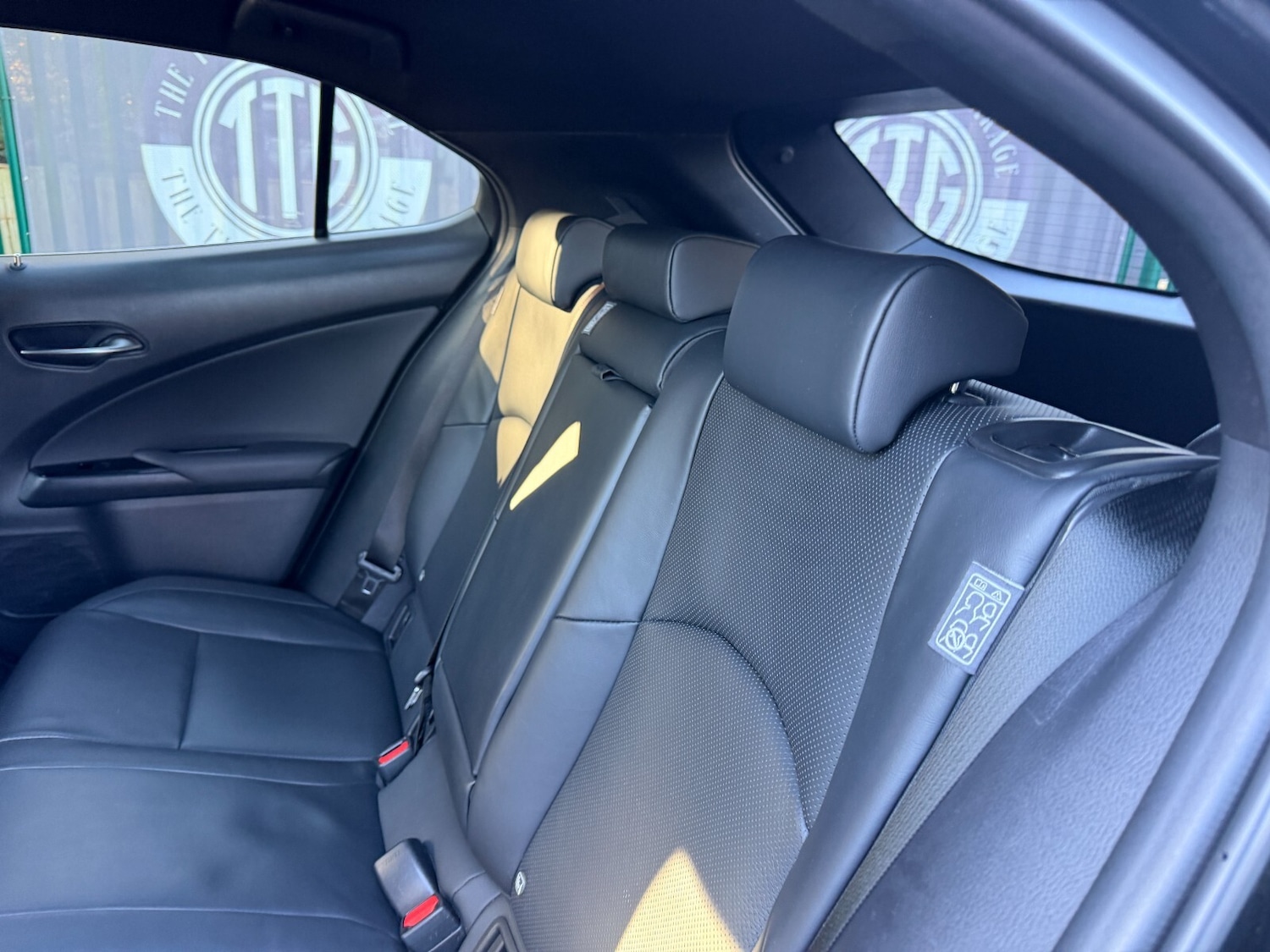 Used Lexus UX 2021 for sale - 76696420: Photo 31