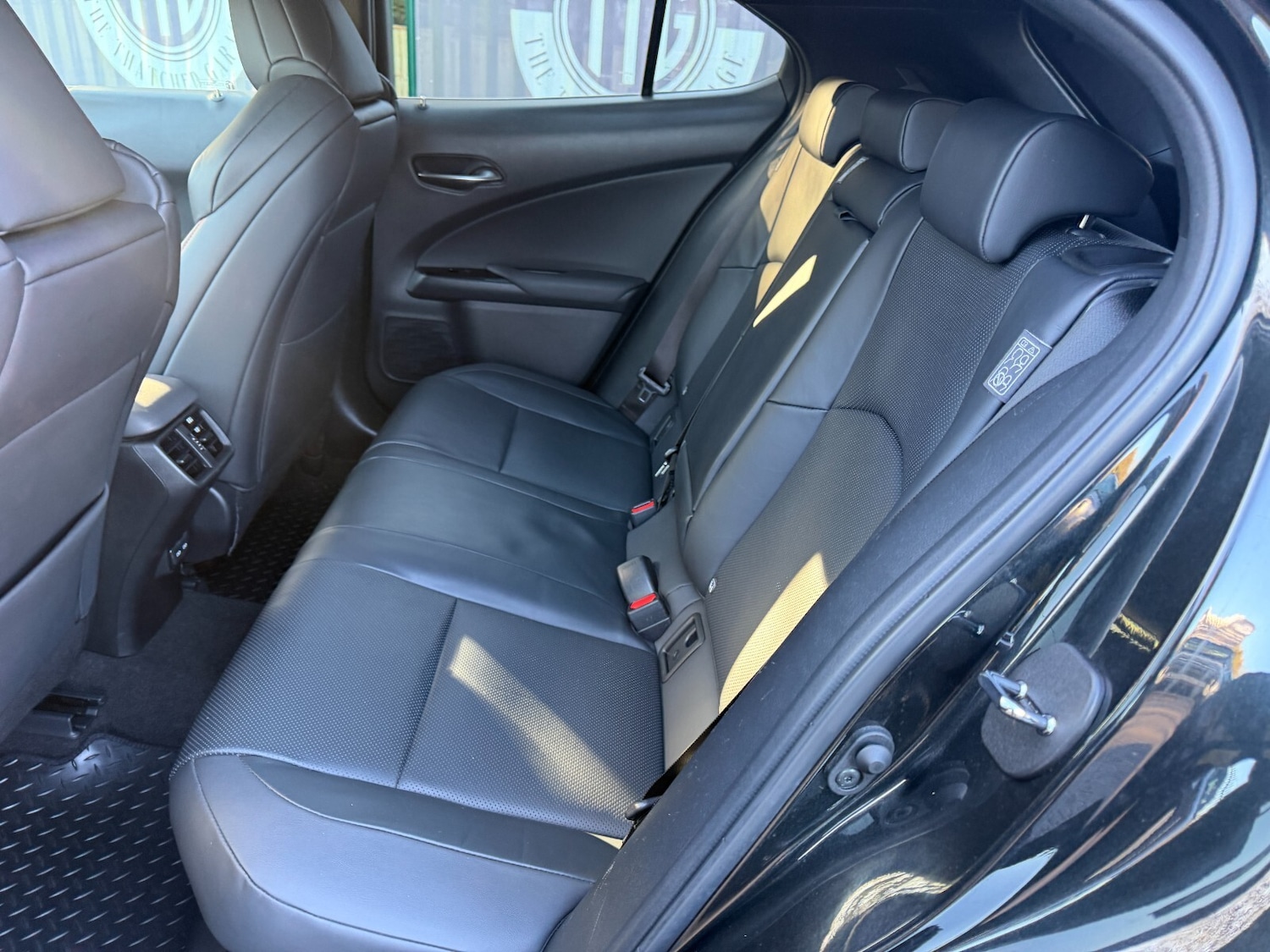 Used Lexus UX 2021 for sale - 76696420: Photo 32