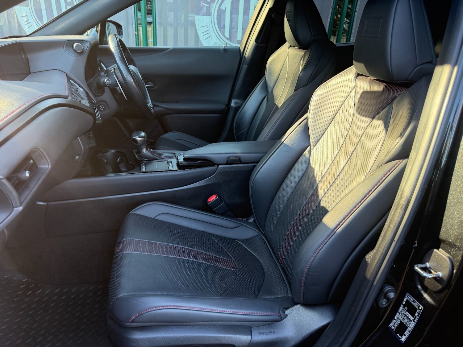 Used Lexus UX 2021 for sale - 76696420: Photo 38