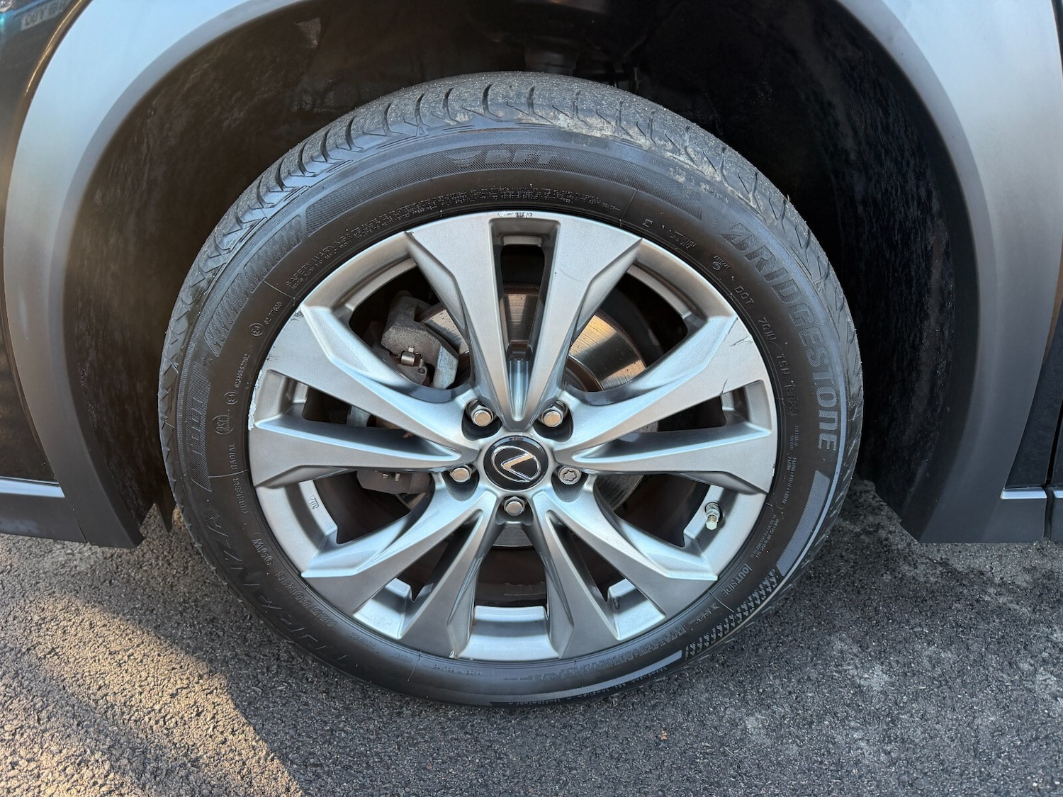 Used Lexus UX 2021 for sale - 76696420: Photo 41