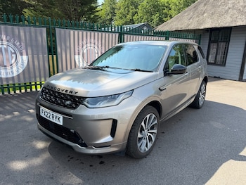 Used Land Rover Discovery Sport 2022 for sale - 78963526: Photo