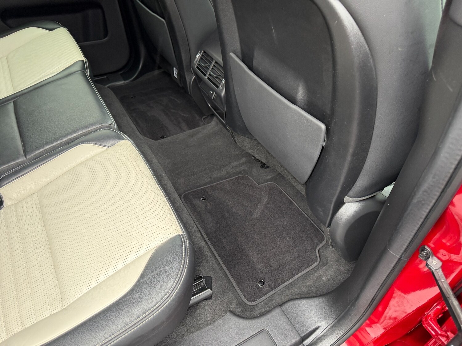 Used Land Rover Discovery Sport 2020 for sale - 77470913: Photo 26