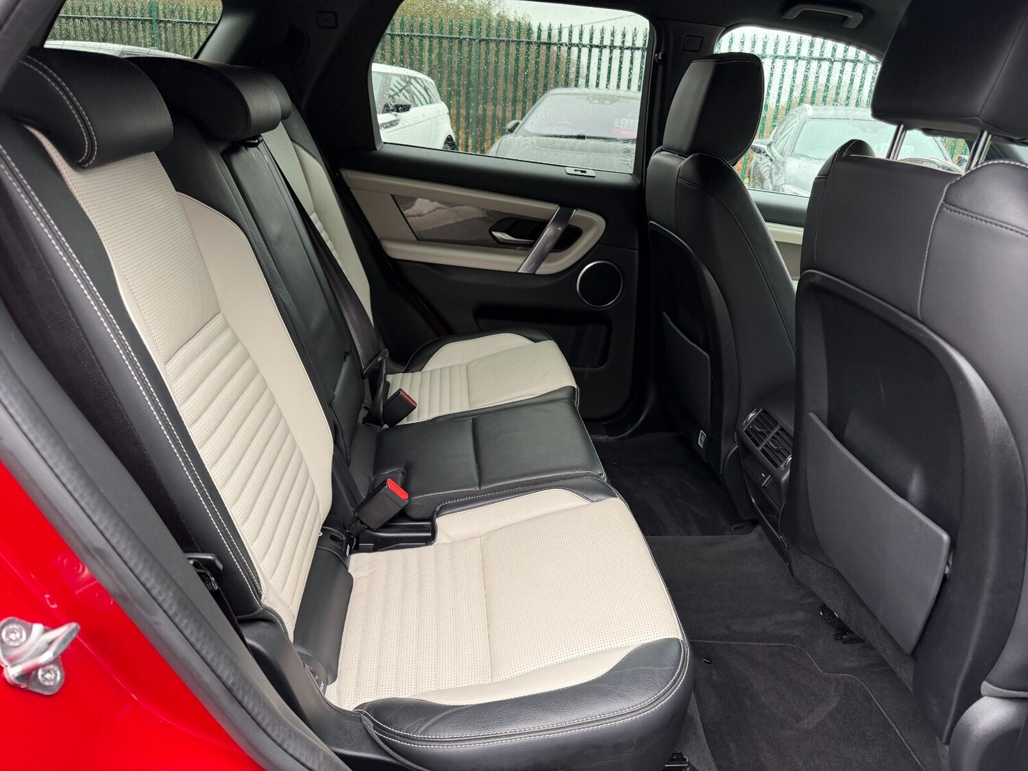 Used Land Rover Discovery Sport 2020 for sale - 77470913: Photo 27