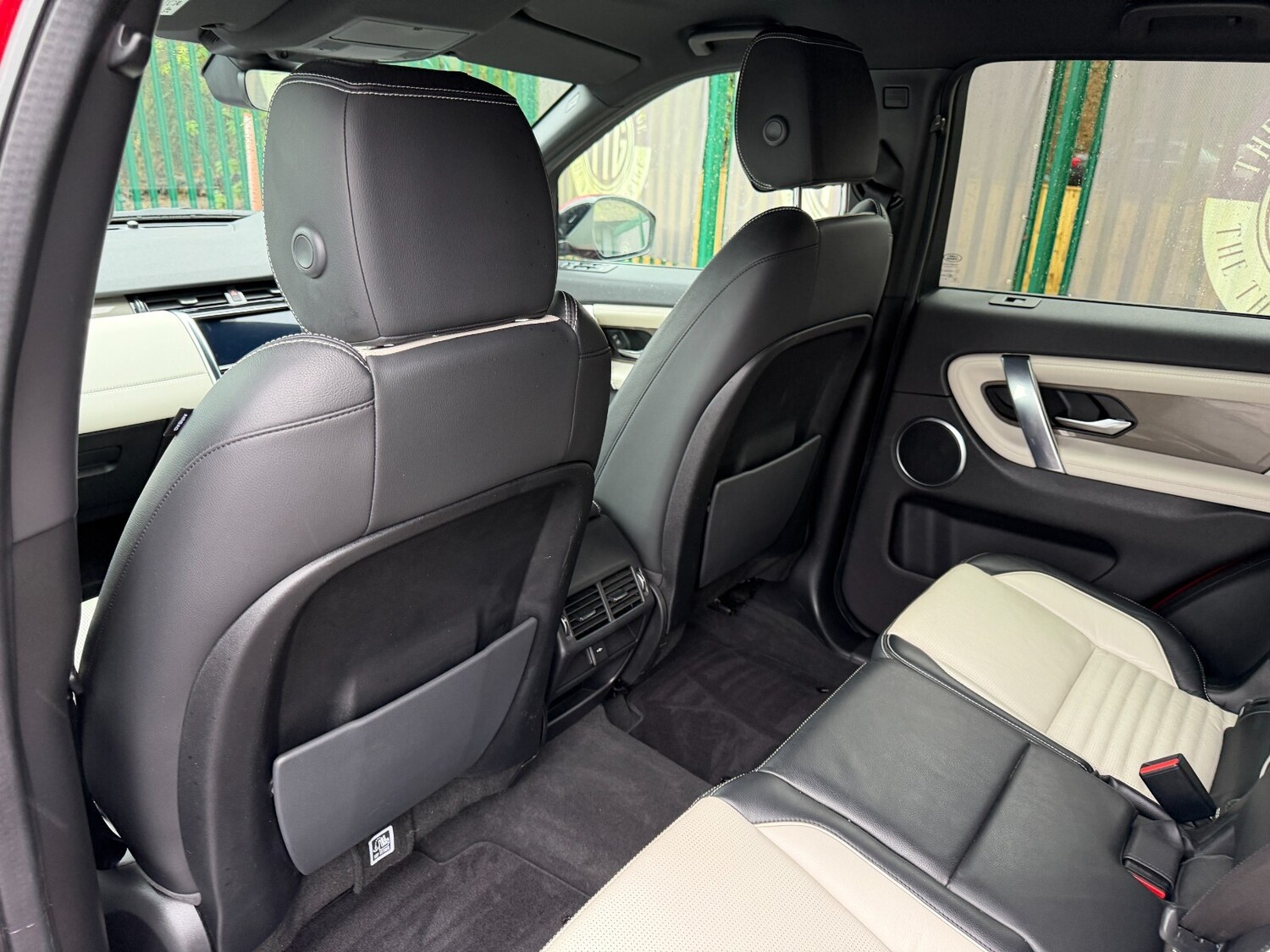 Used Land Rover Discovery Sport 2020 for sale - 77470913: Photo 36