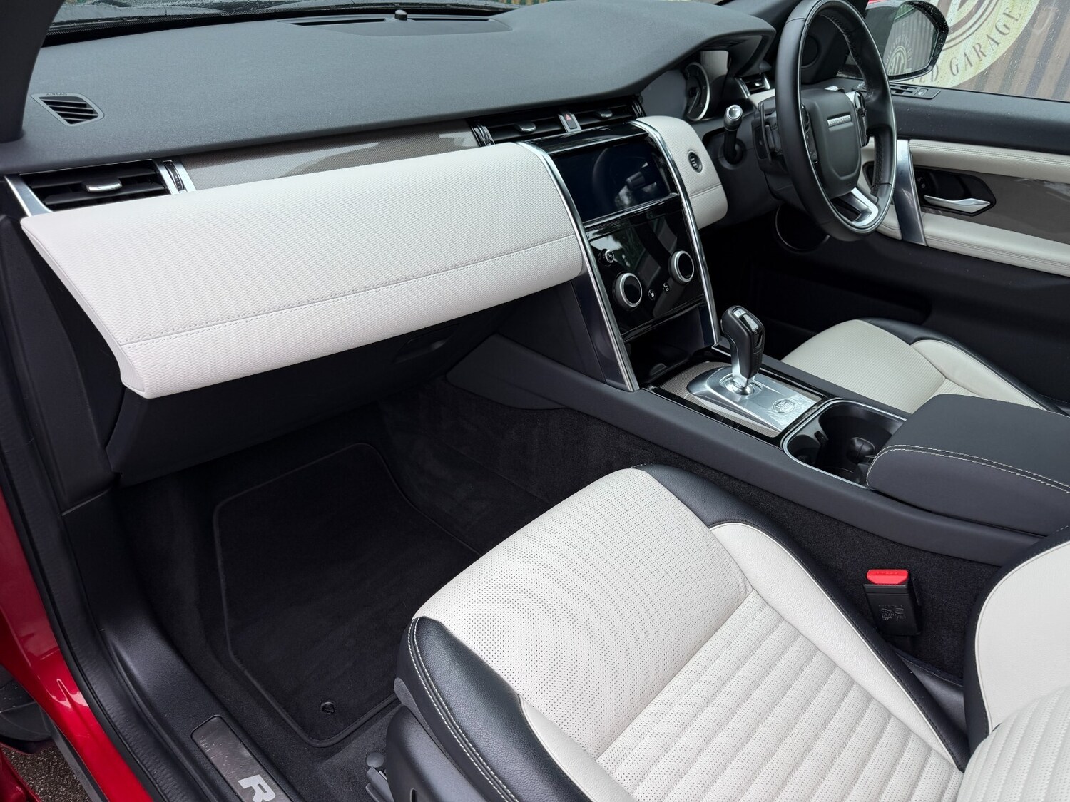 Used Land Rover Discovery Sport 2020 for sale - 77470913: Photo 41