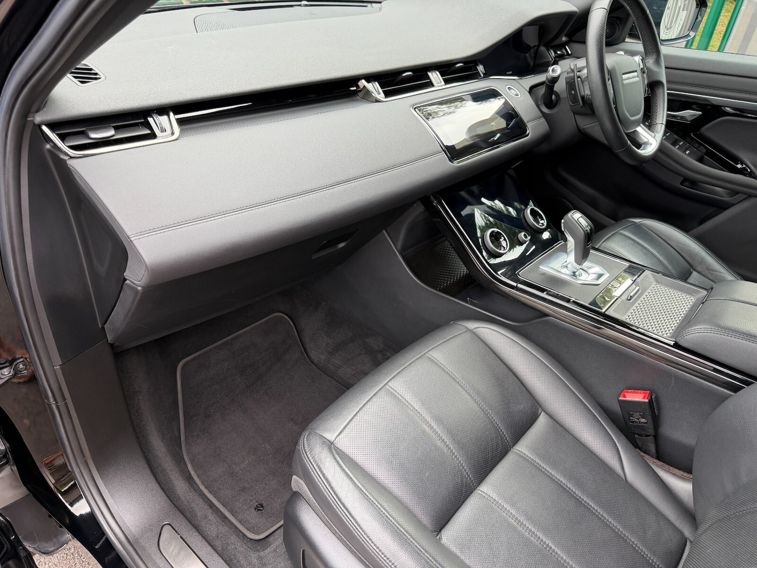 Used Land Rover Range Rover Evoque 2019 for sale - 76366497: Photo 39