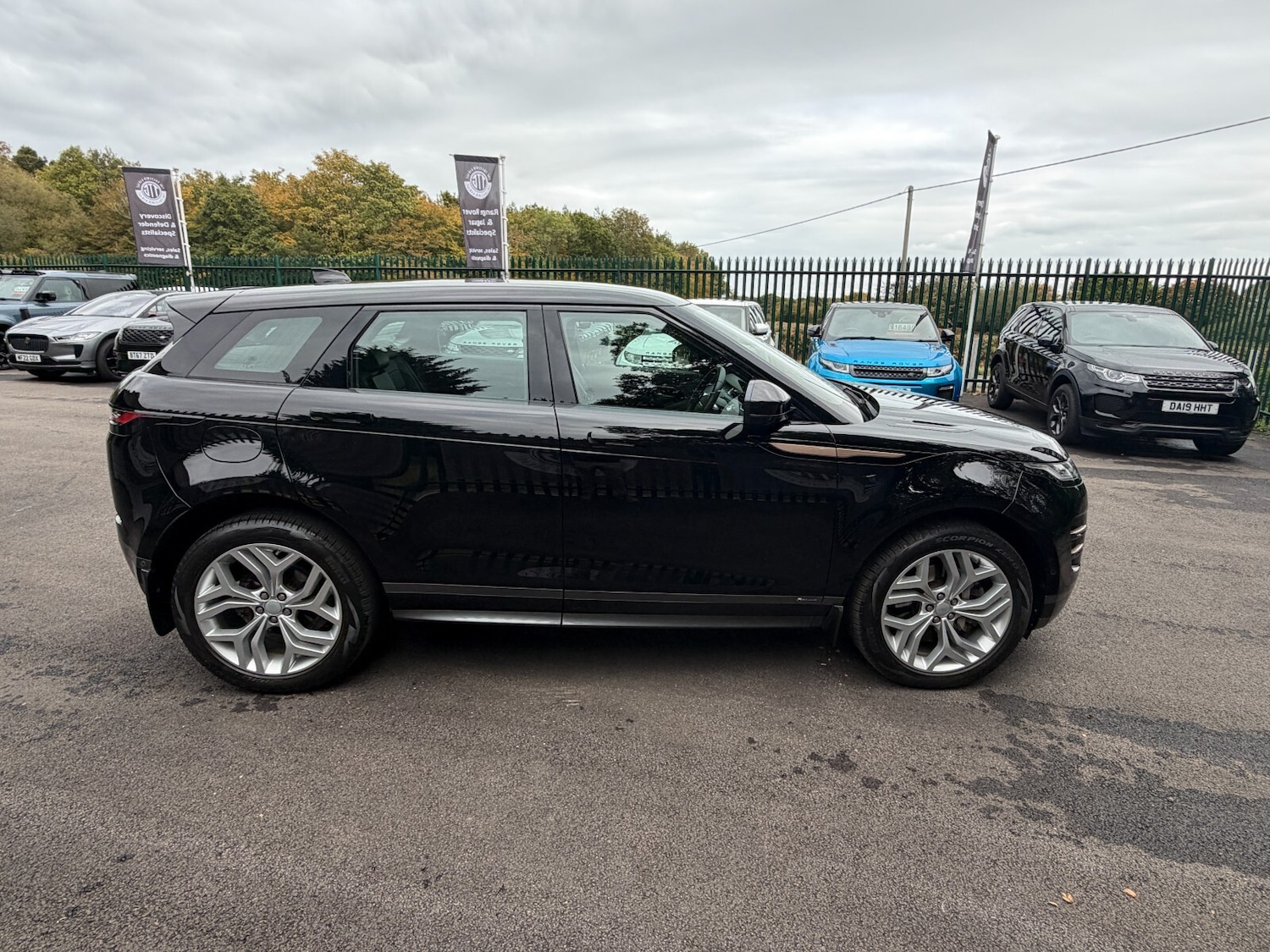Used Land Rover Range Rover Evoque 2019 for sale - 76366497: Photo 8