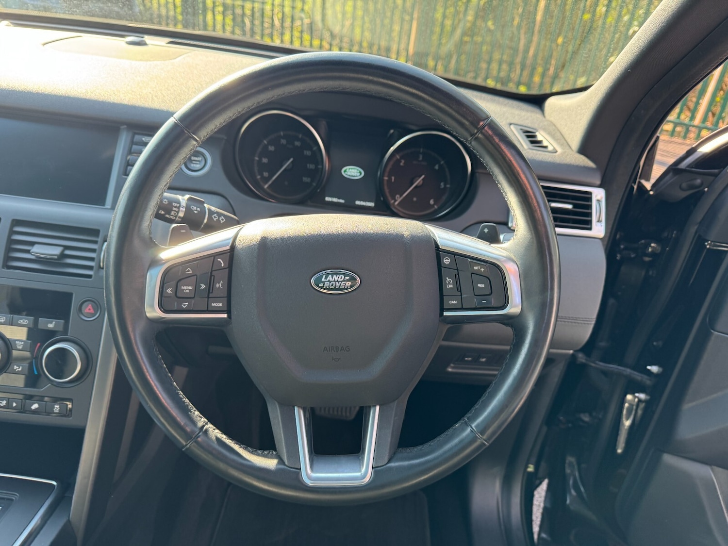 Used Land Rover Discovery Sport 2019 for sale - 76362961: Photo 13