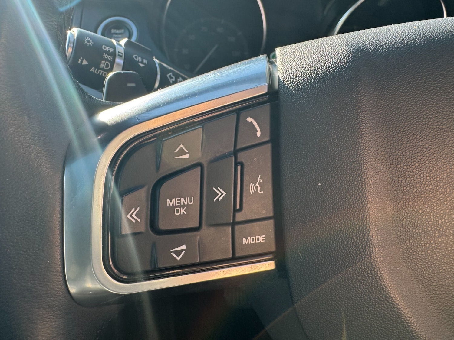 Used Land Rover Discovery Sport 2019 for sale - 76362961: Photo 15