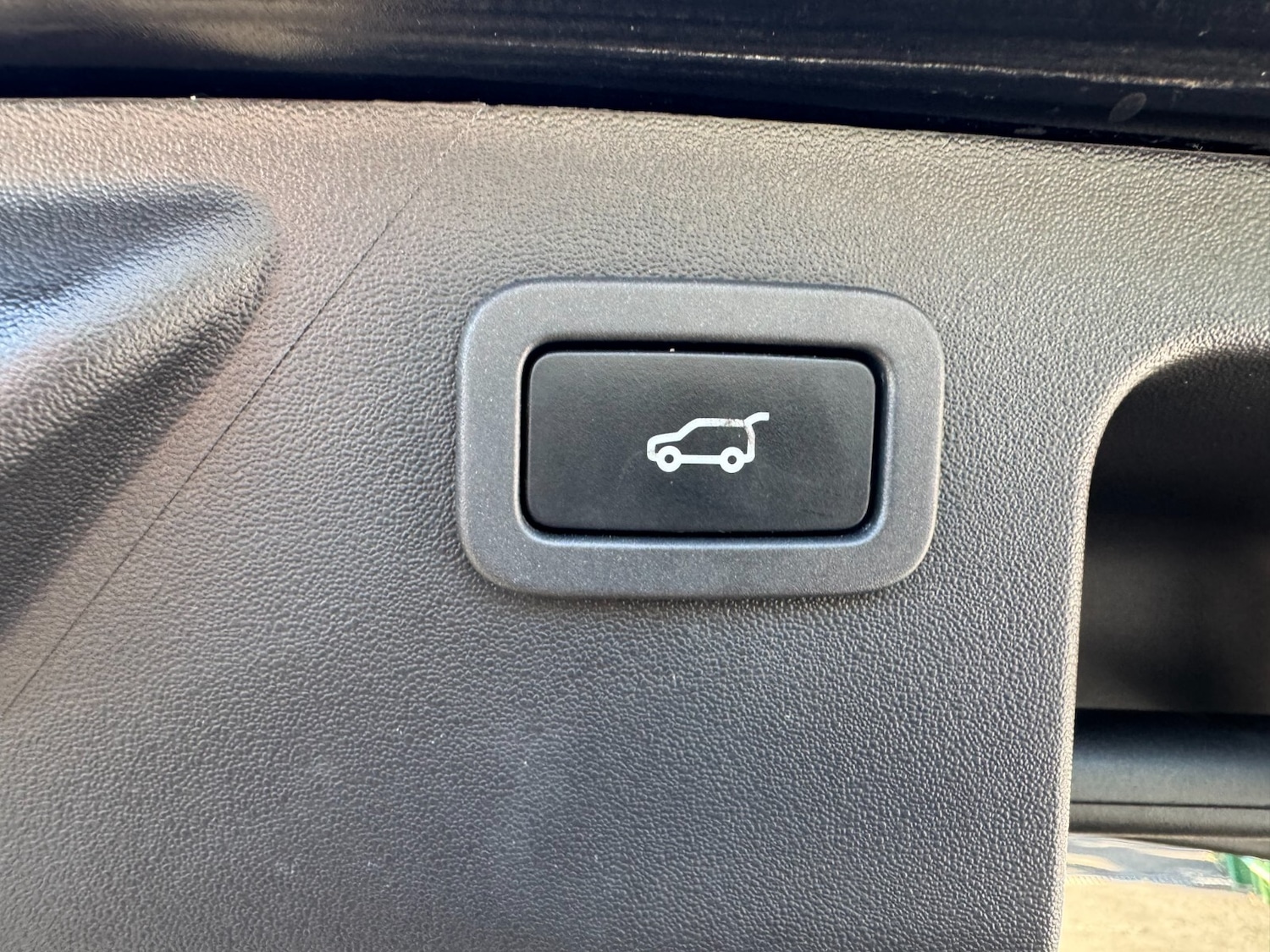 Used Land Rover Discovery Sport 2019 for sale - 76362961: Photo 34