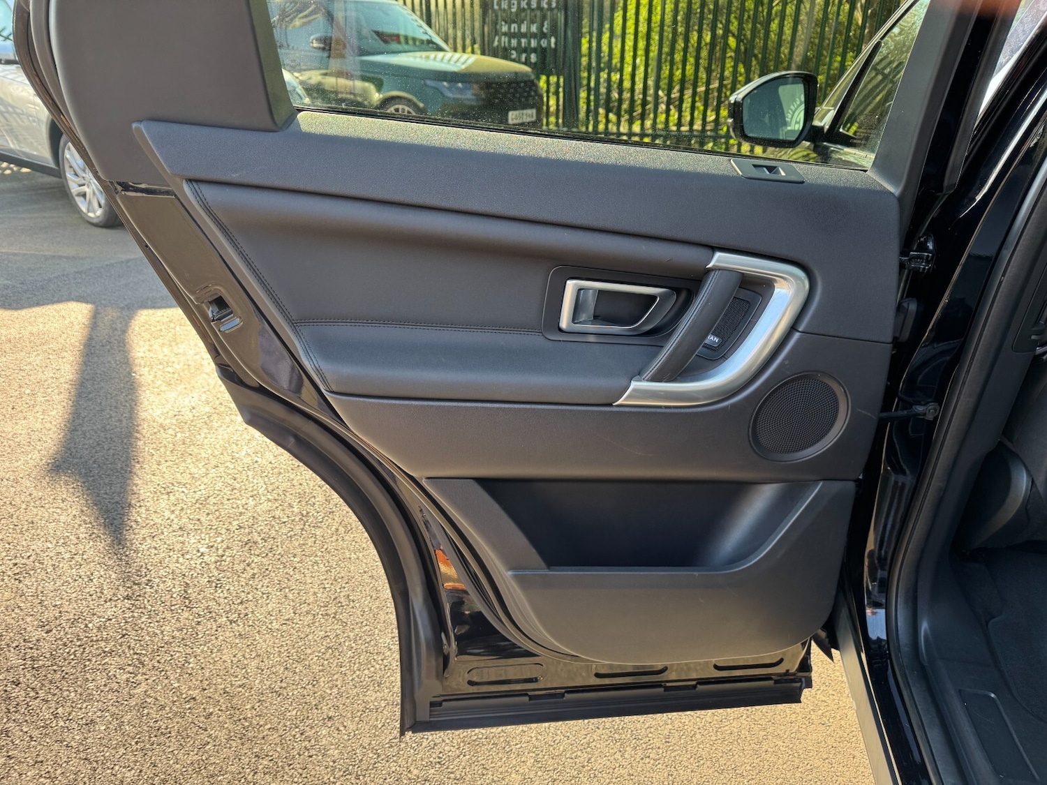 Used Land Rover Discovery Sport 2019 for sale - 76362961: Photo 39