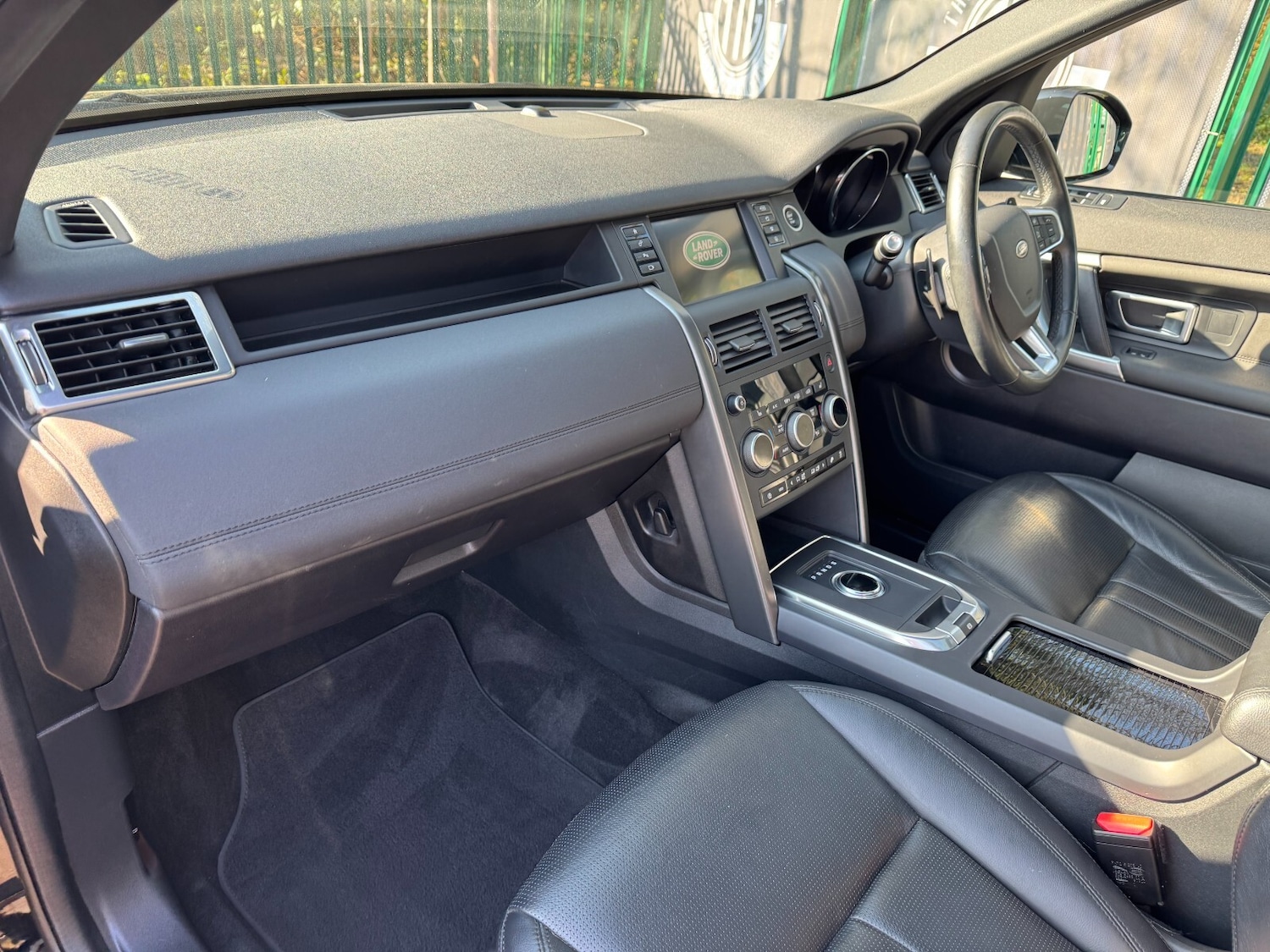 Used Land Rover Discovery Sport 2019 for sale - 76362961: Photo 43