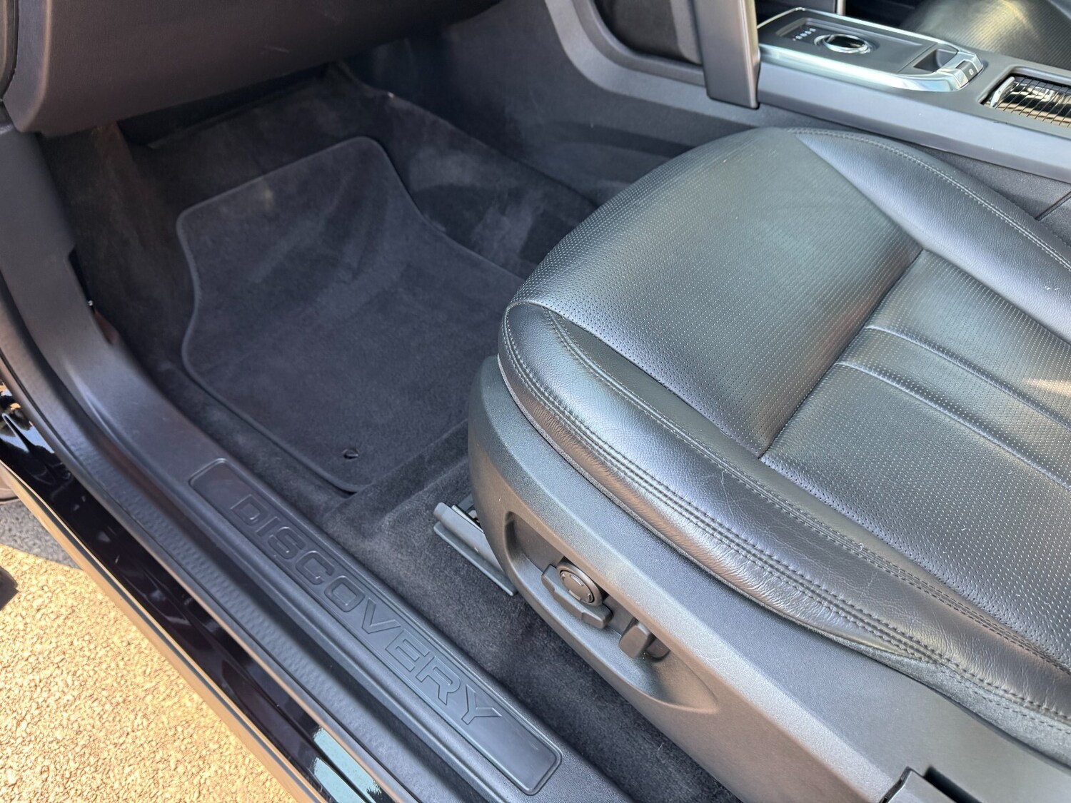 Used Land Rover Discovery Sport 2019 for sale - 76362961: Photo 44