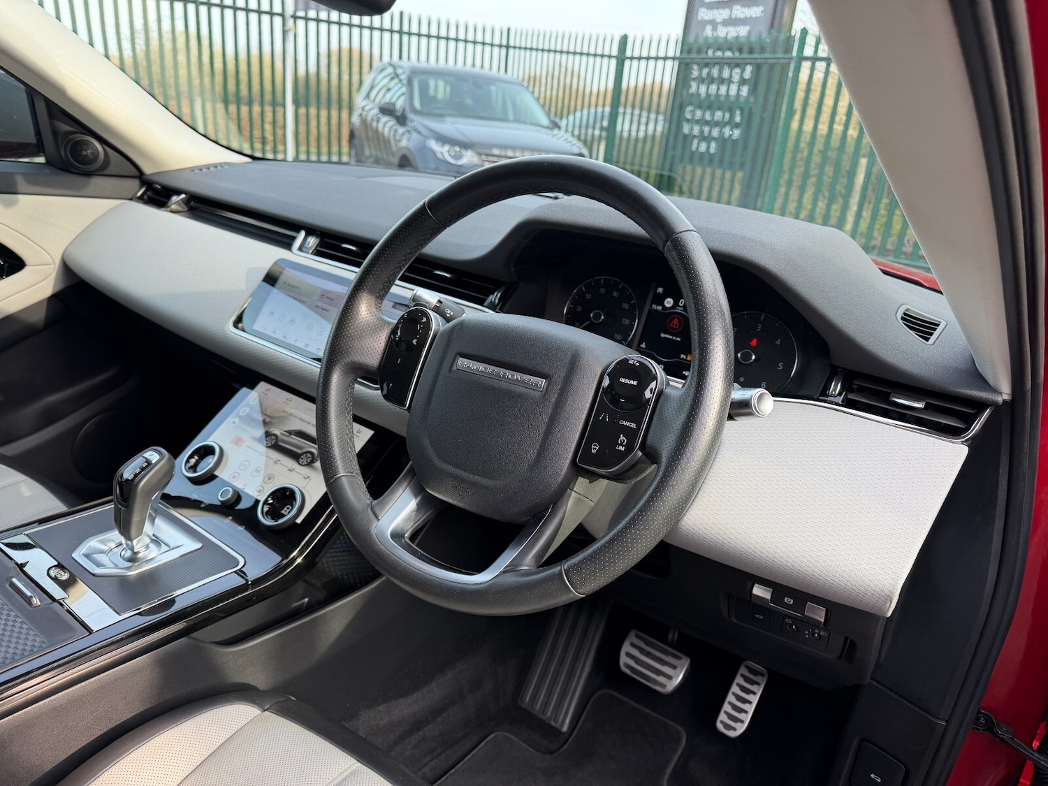 Used Land Rover Range Rover Evoque 2019 for sale - 77971668: Photo 10