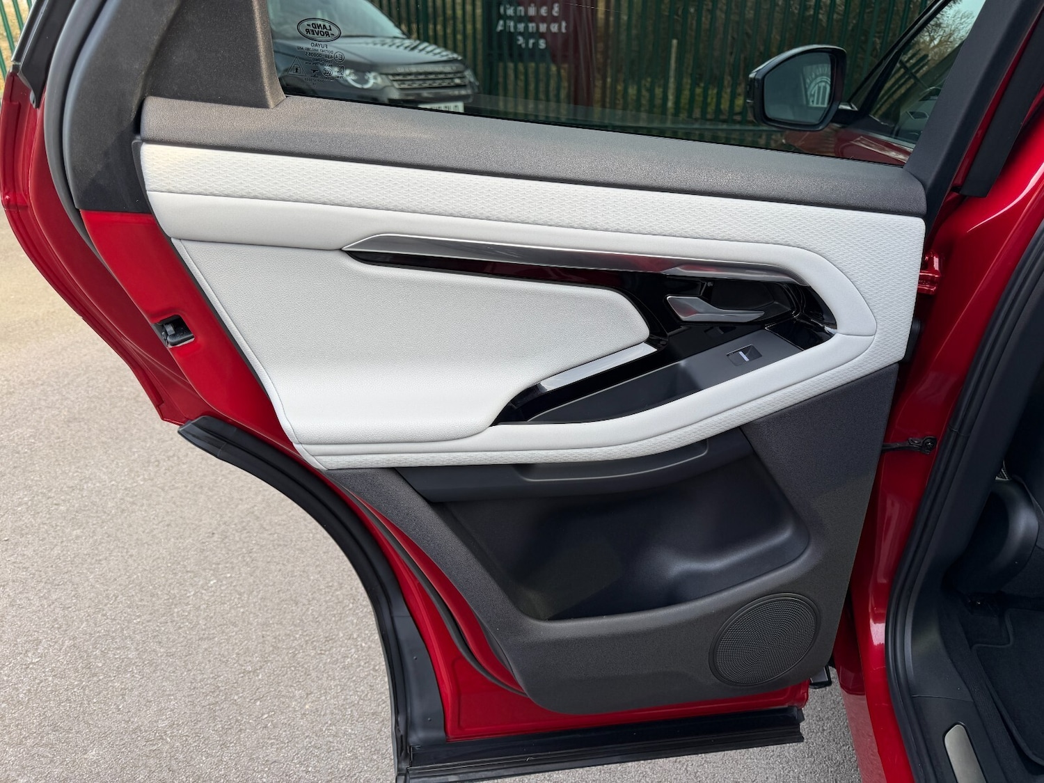 Used Land Rover Range Rover Evoque 2019 for sale - 77971668: Photo 37