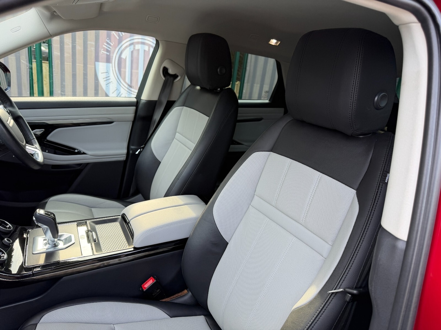 Used Land Rover Range Rover Evoque 2019 for sale - 77971668: Photo 38