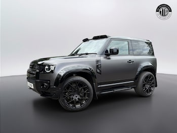 Used Land Rover Defender 2021 for sale - 79297175: Photo