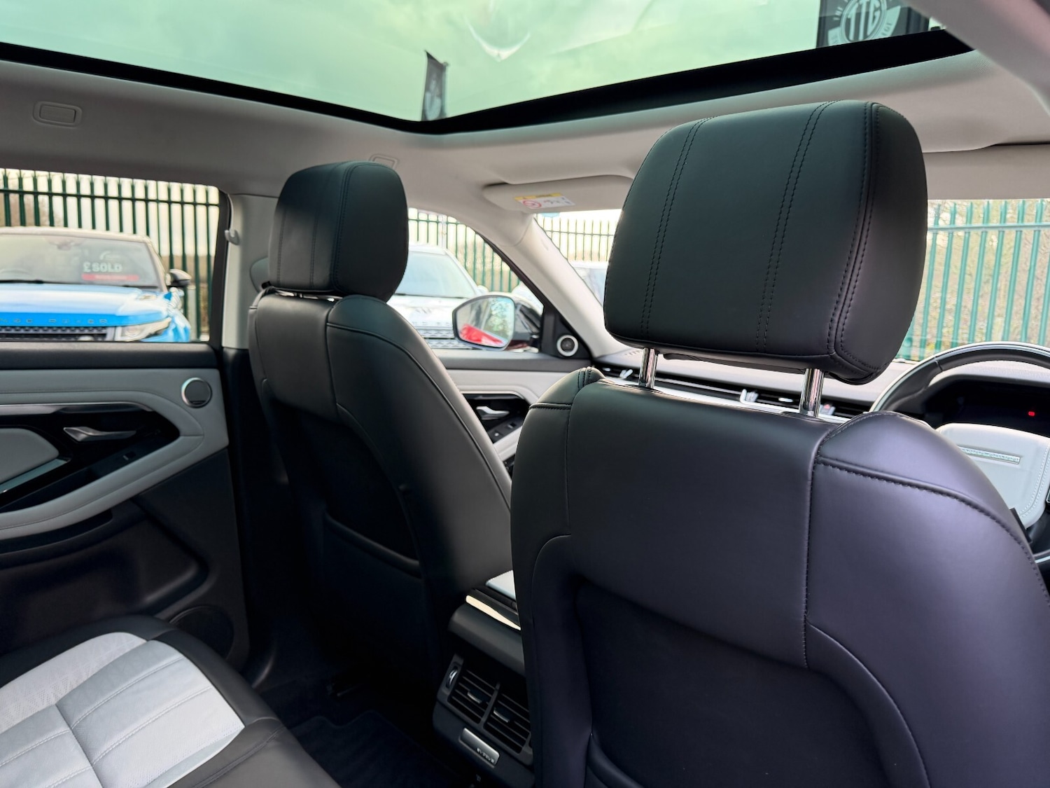 Used Land Rover Range Rover Evoque 2019 for sale - 77235559: Photo 26