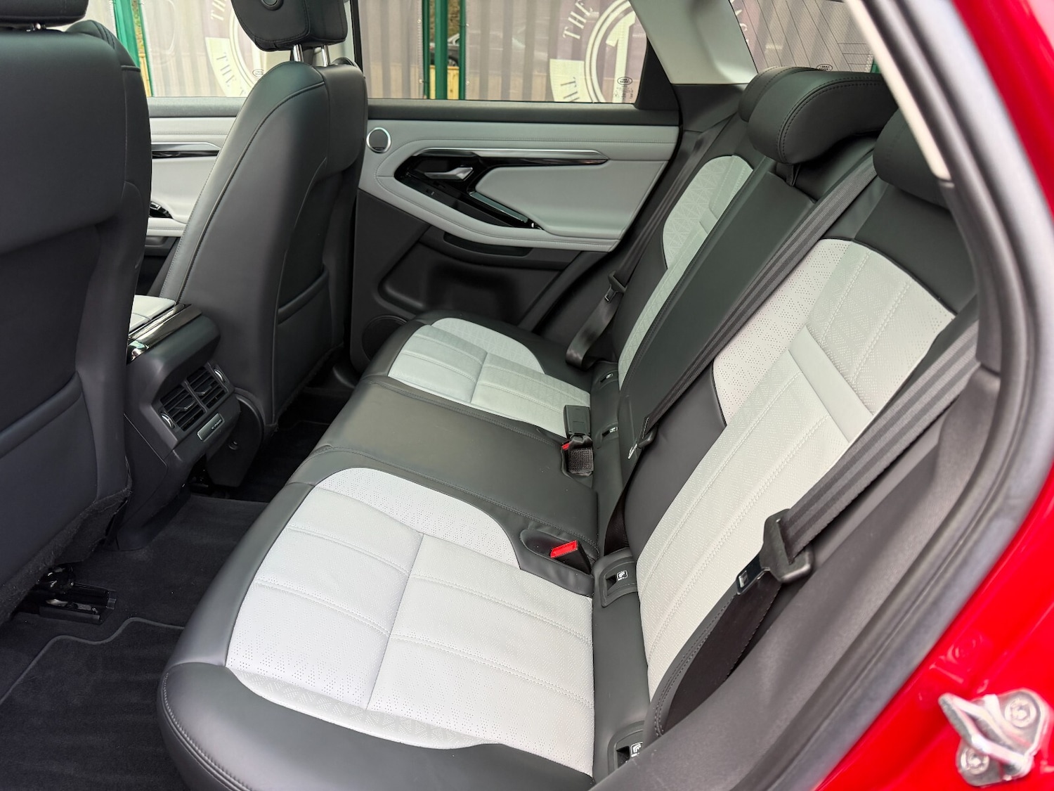 Used Land Rover Range Rover Evoque 2019 for sale - 77235559: Photo 35