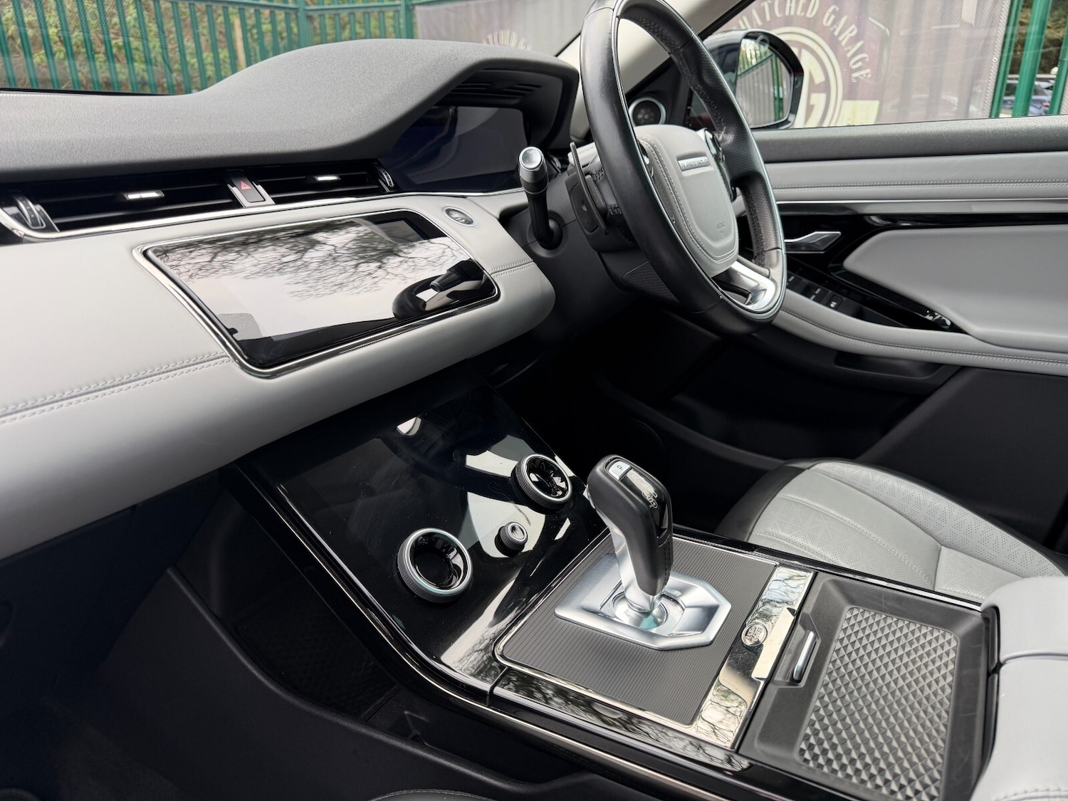 Used Land Rover Range Rover Evoque 2019 for sale - 77235559: Photo 42