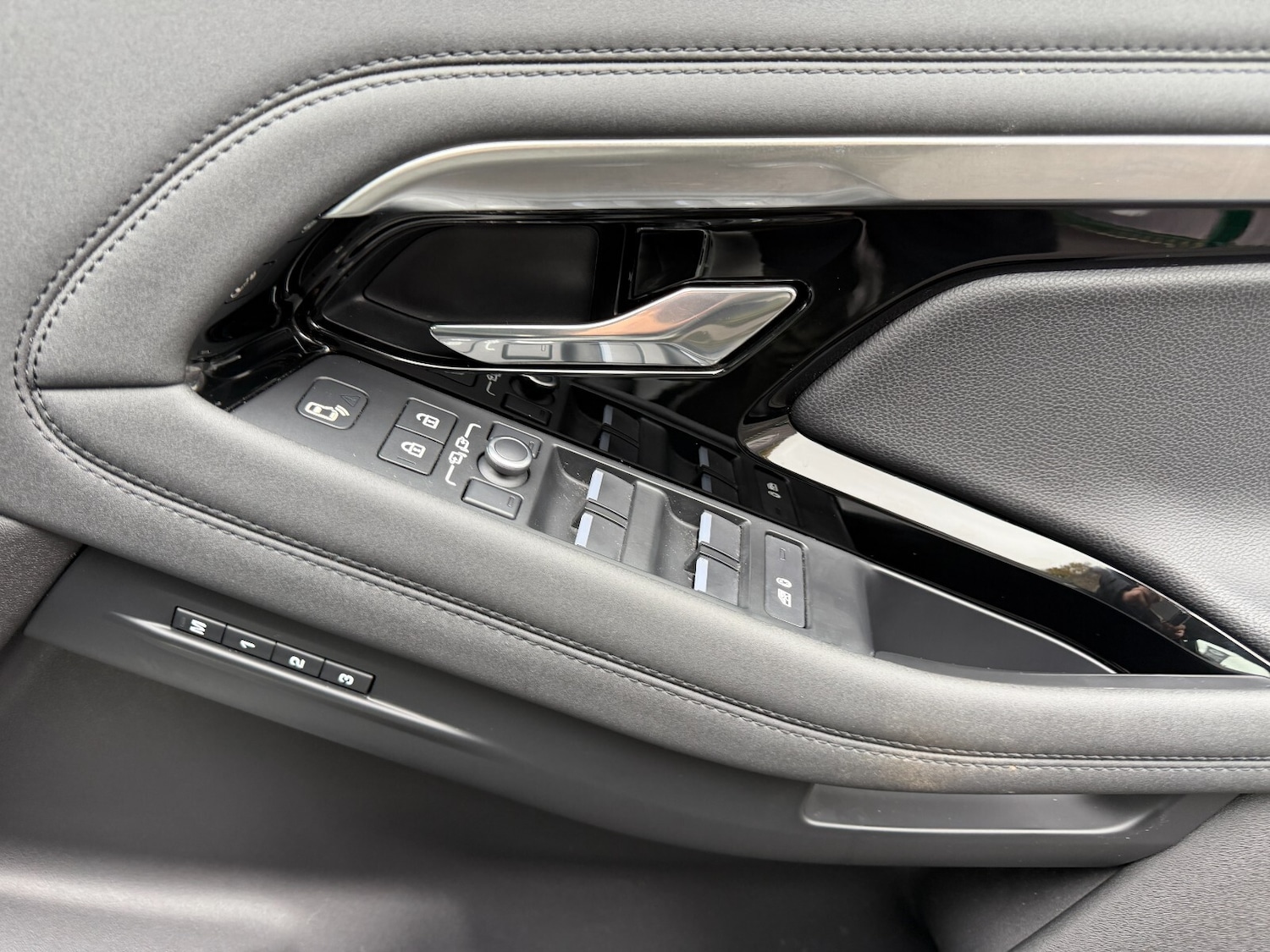 Used Land Rover Range Rover Evoque 2021 for sale - 76494043: Photo 22