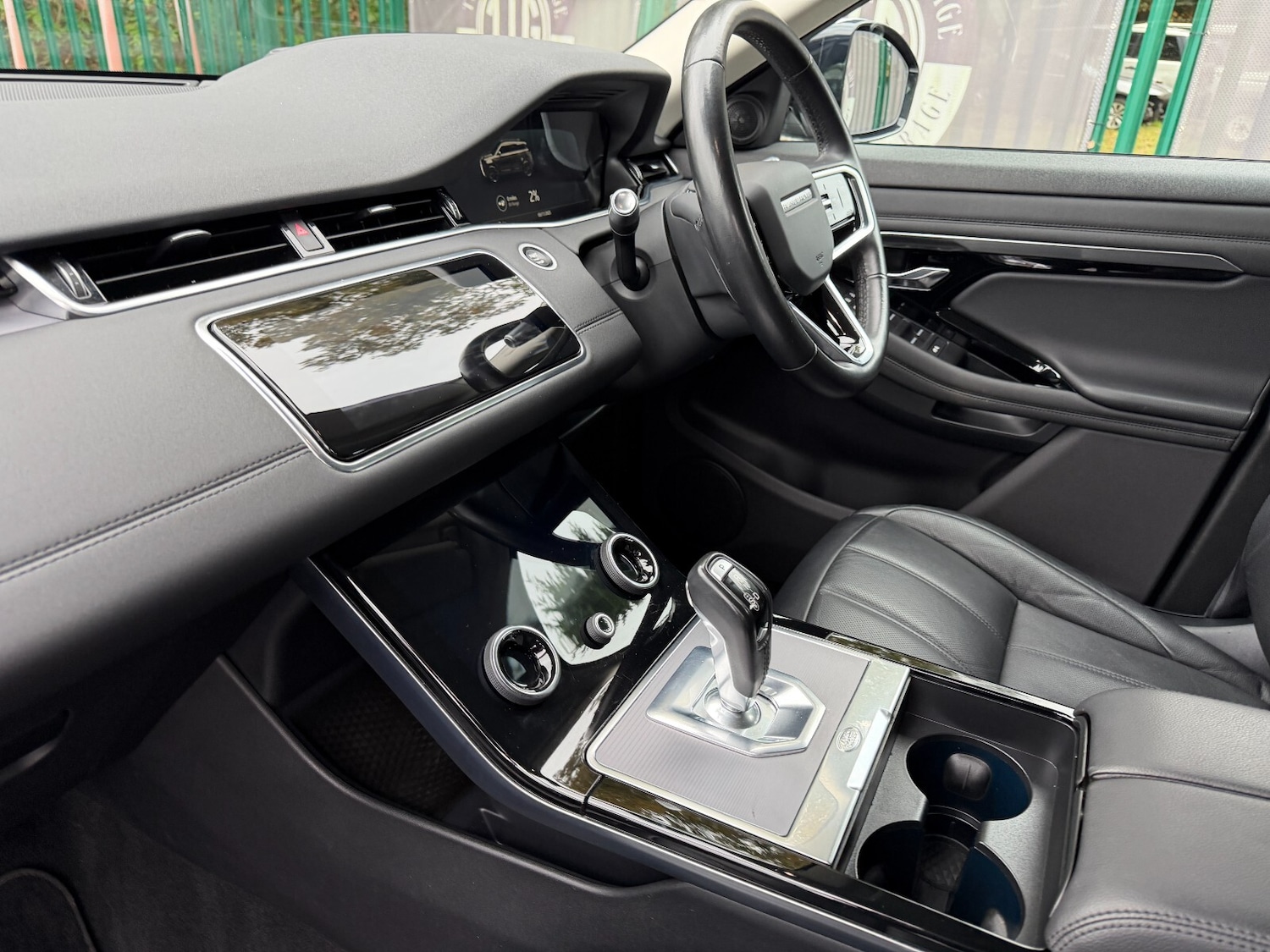 Used Land Rover Range Rover Evoque 2021 for sale - 76494043: Photo 40