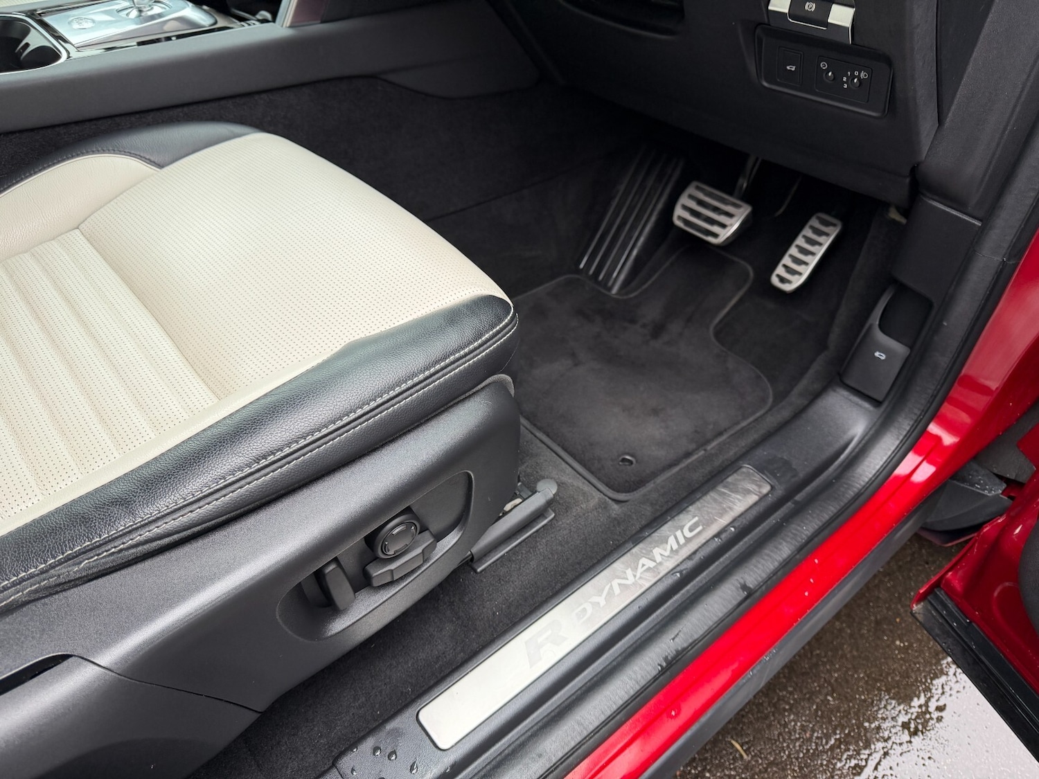 Used Land Rover Discovery Sport 2020 for sale - 77653054: Photo 13