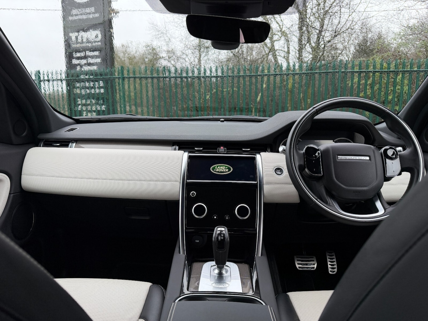 Used Land Rover Discovery Sport 2020 for sale - 77653054: Photo 24