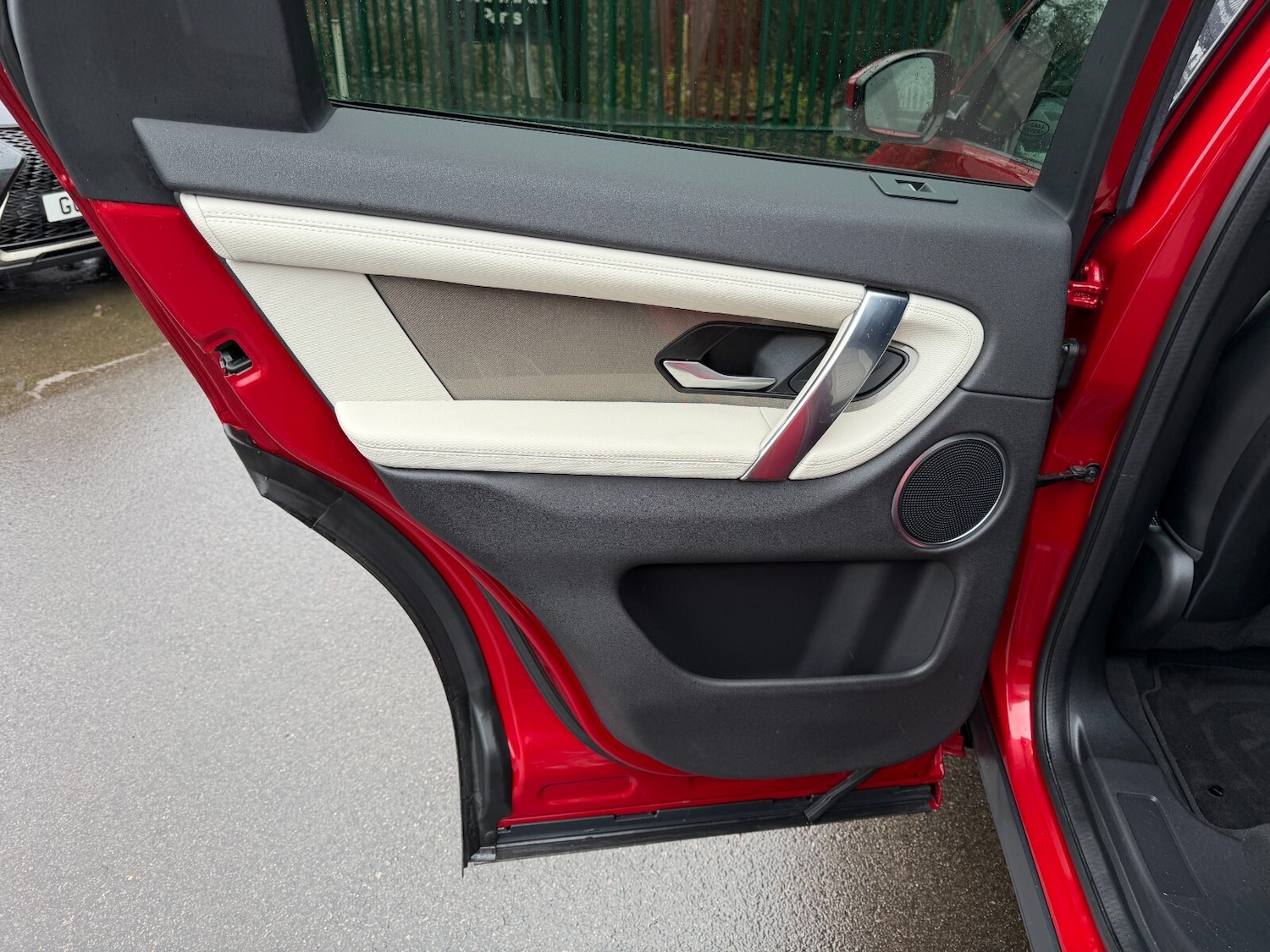 Used Land Rover Discovery Sport 2020 for sale - 77653054: Photo 37