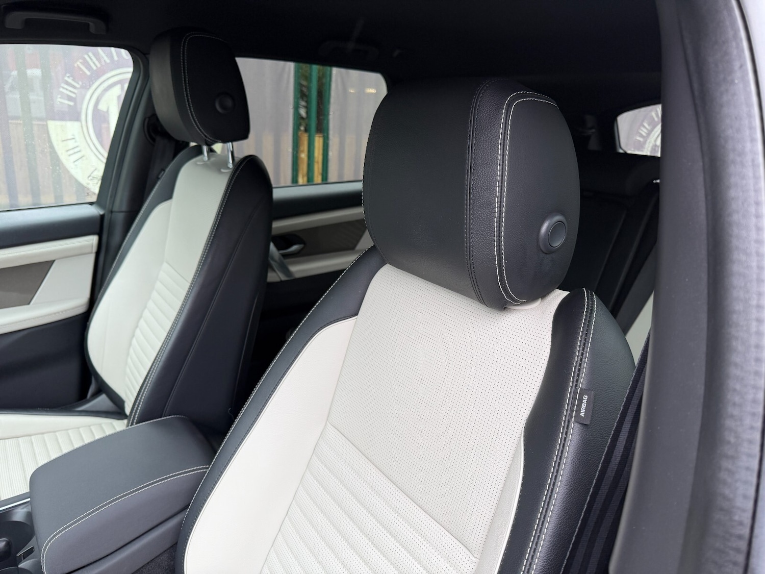 Used Land Rover Discovery Sport 2020 for sale - 77653054: Photo 39