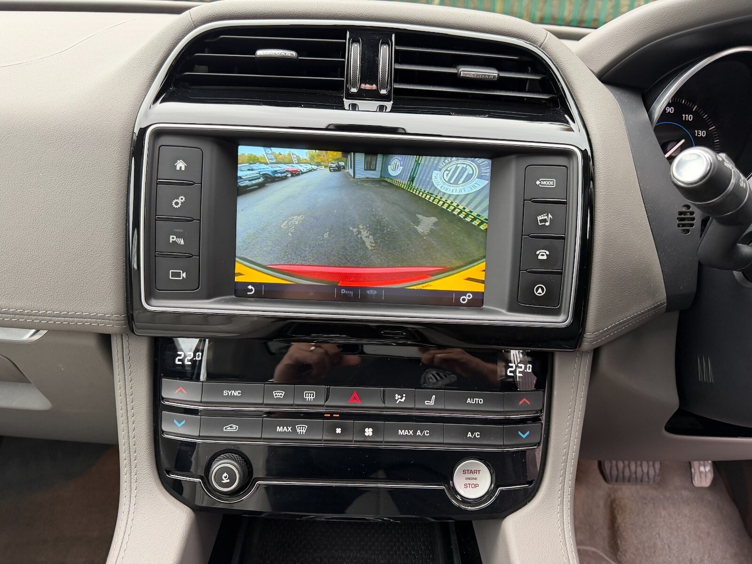 Used Jaguar F-Pace 2017 for sale - 76514833: Photo 19