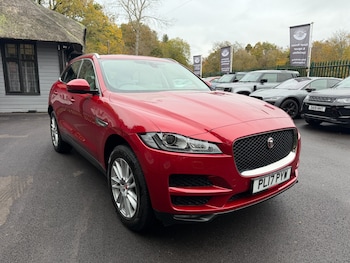 Used Jaguar F-Pace 2017 for sale - 76514833: Photo