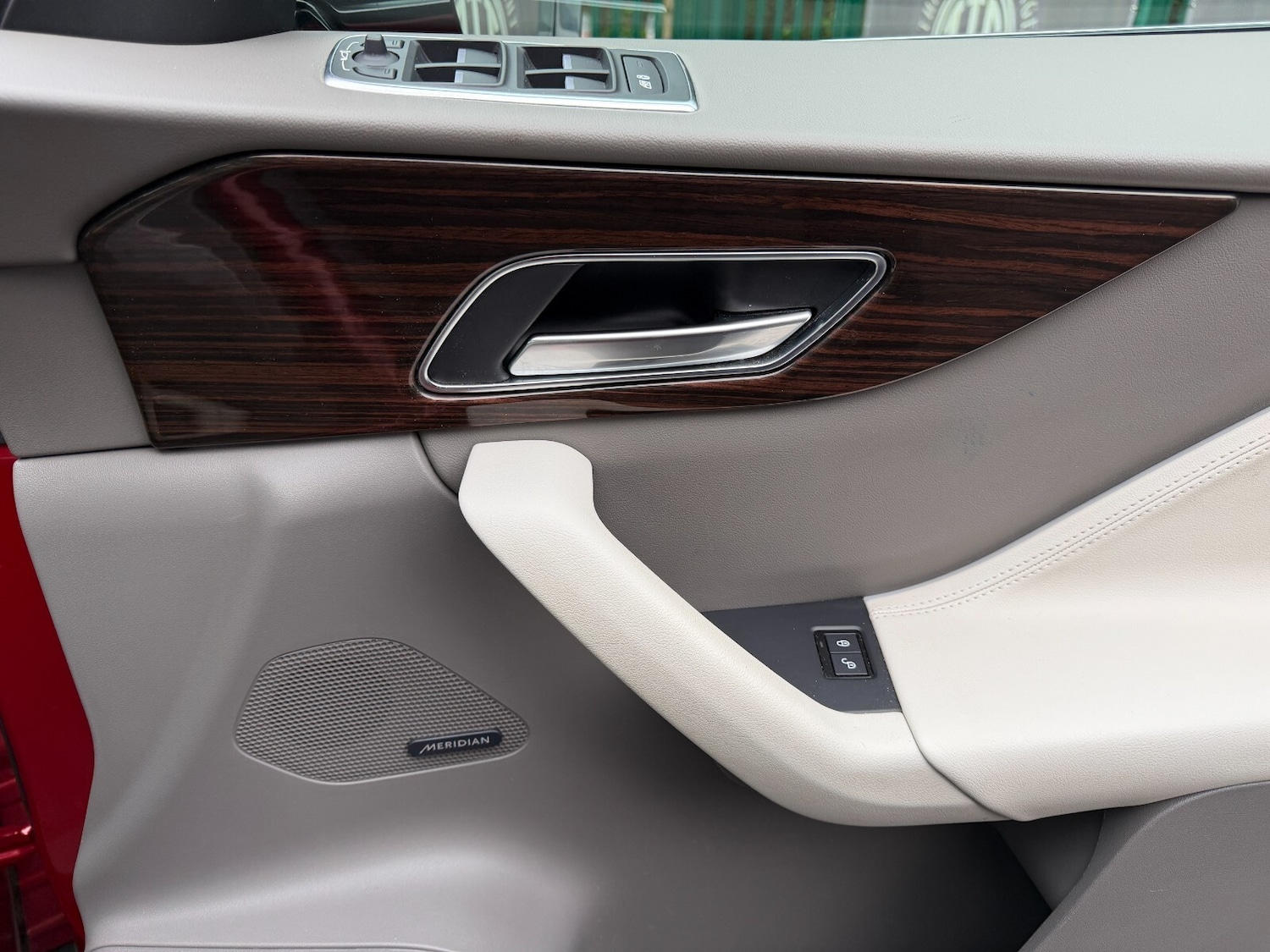 Used Jaguar F-Pace 2017 for sale - 76514833: Photo 22