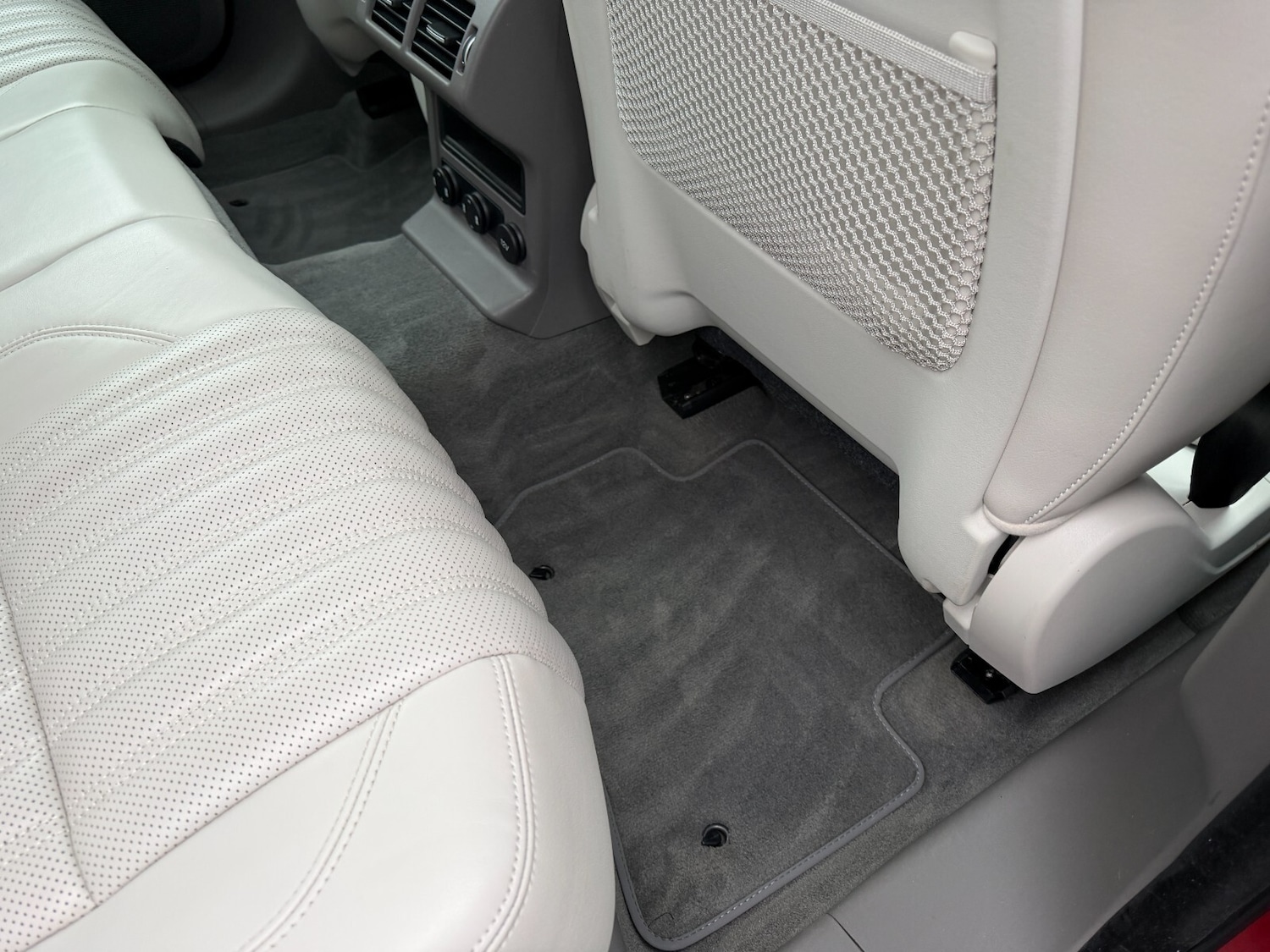 Used Jaguar F-Pace 2017 for sale - 76514833: Photo 26