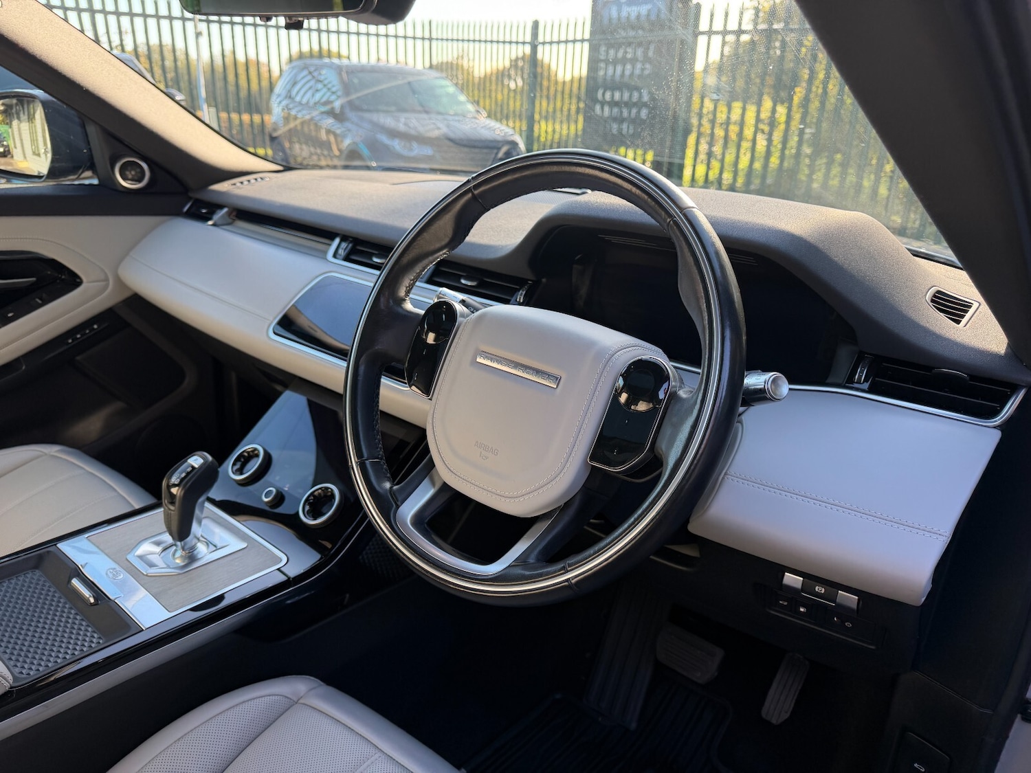 Used Land Rover Range Rover Evoque 2020 for sale - 76366531: Photo 10