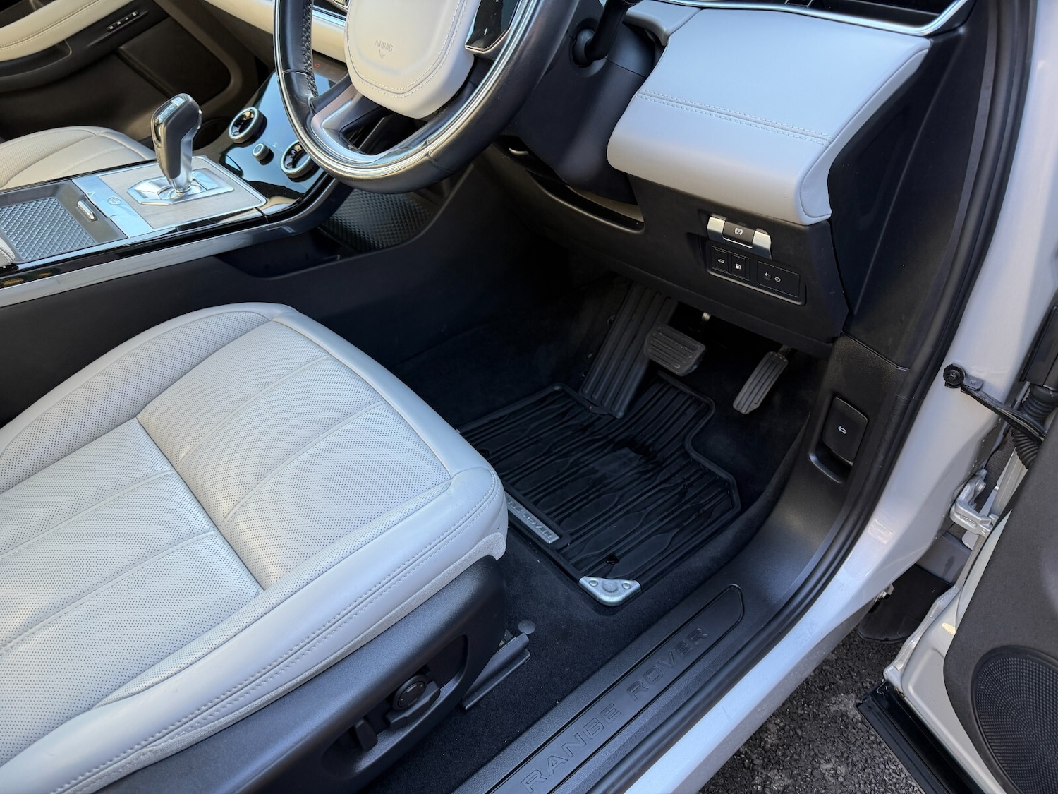 Used Land Rover Range Rover Evoque 2020 for sale - 76366531: Photo 13
