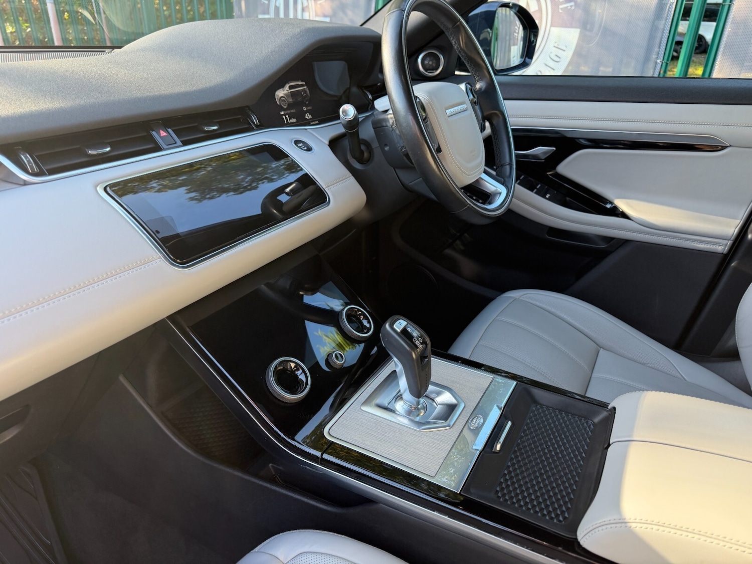 Used Land Rover Range Rover Evoque 2020 for sale - 76366531: Photo 42