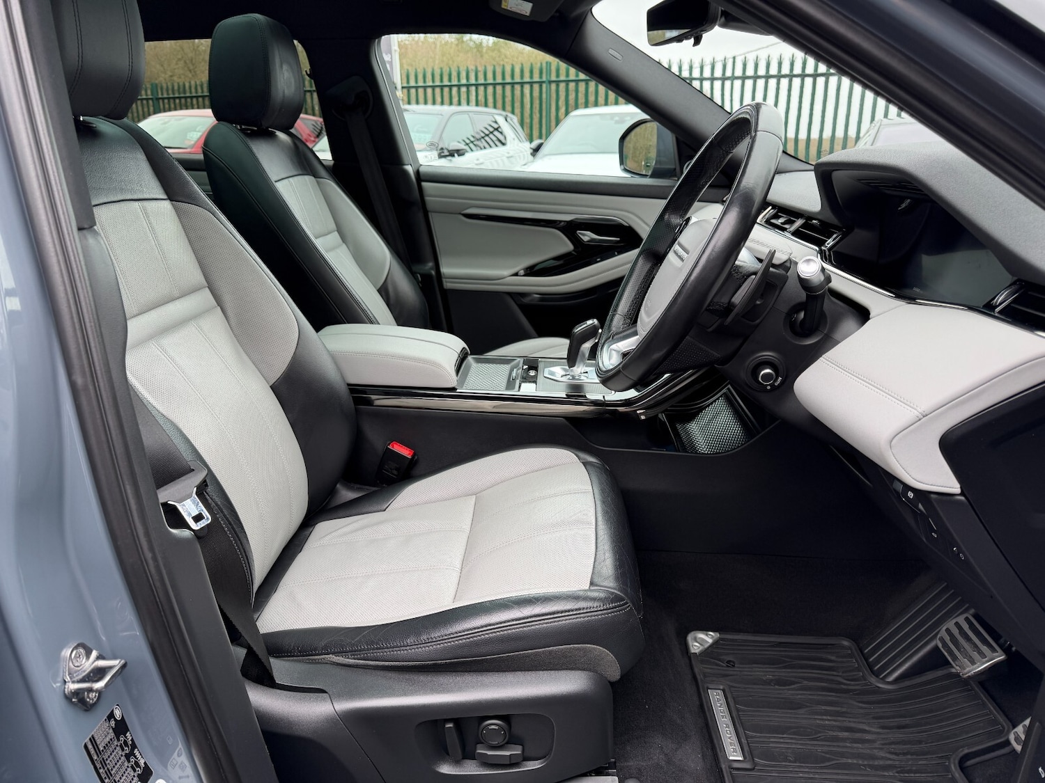 Used Land Rover Range Rover Evoque 2019 for sale - 77619102: Photo 11