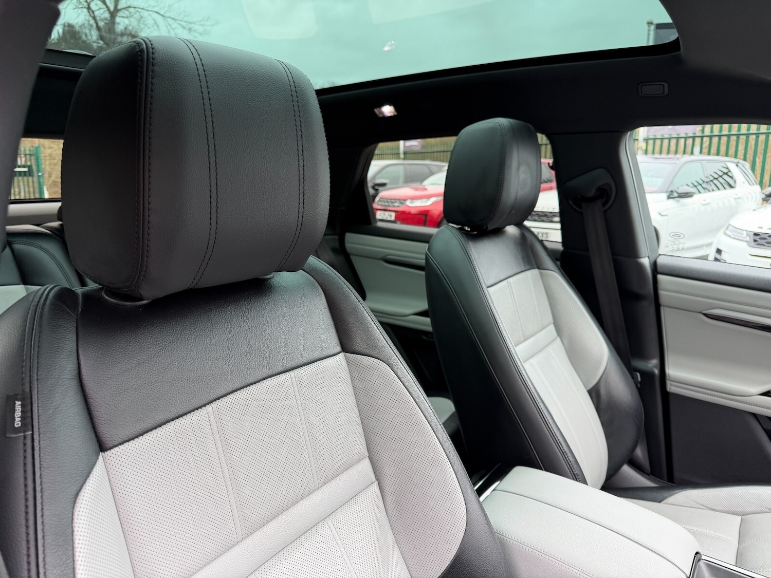 Used Land Rover Range Rover Evoque 2019 for sale - 77619102: Photo 14