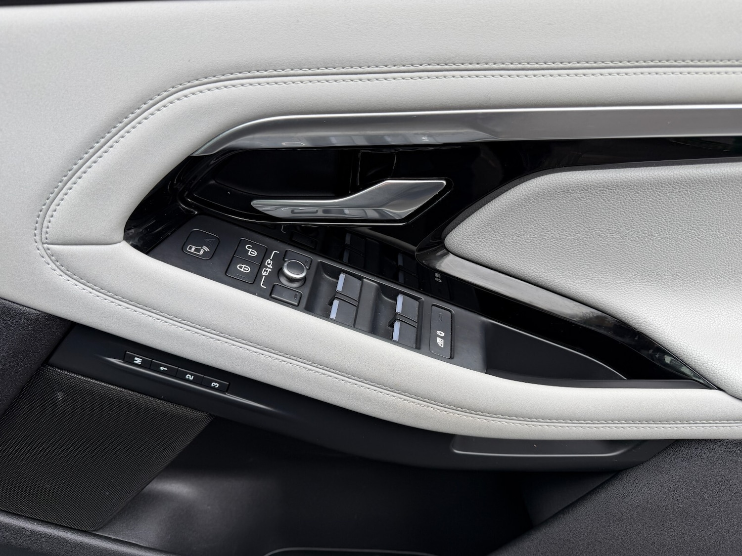 Used Land Rover Range Rover Evoque 2019 for sale - 77619102: Photo 26