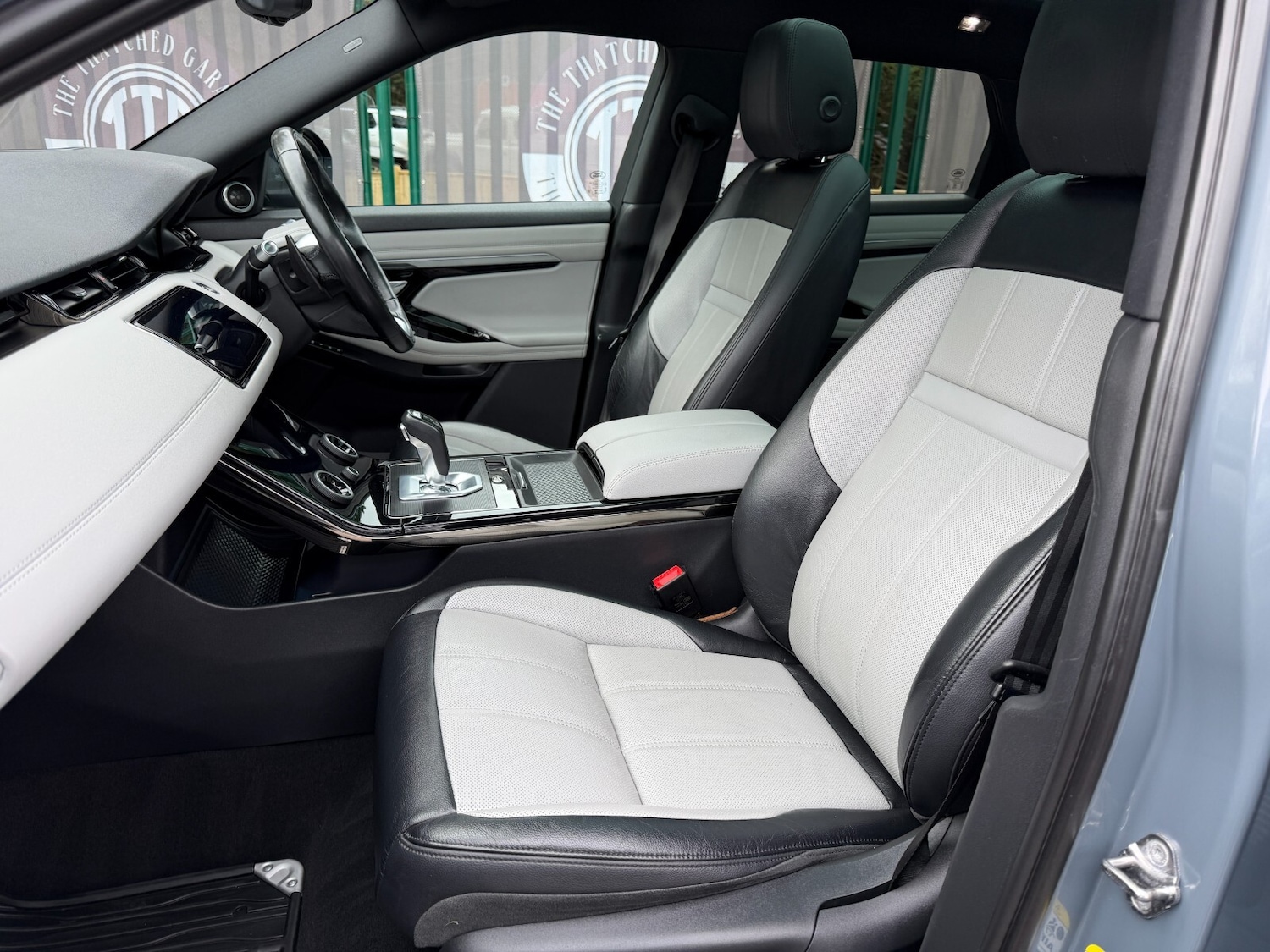 Used Land Rover Range Rover Evoque 2019 for sale - 77619102: Photo 41